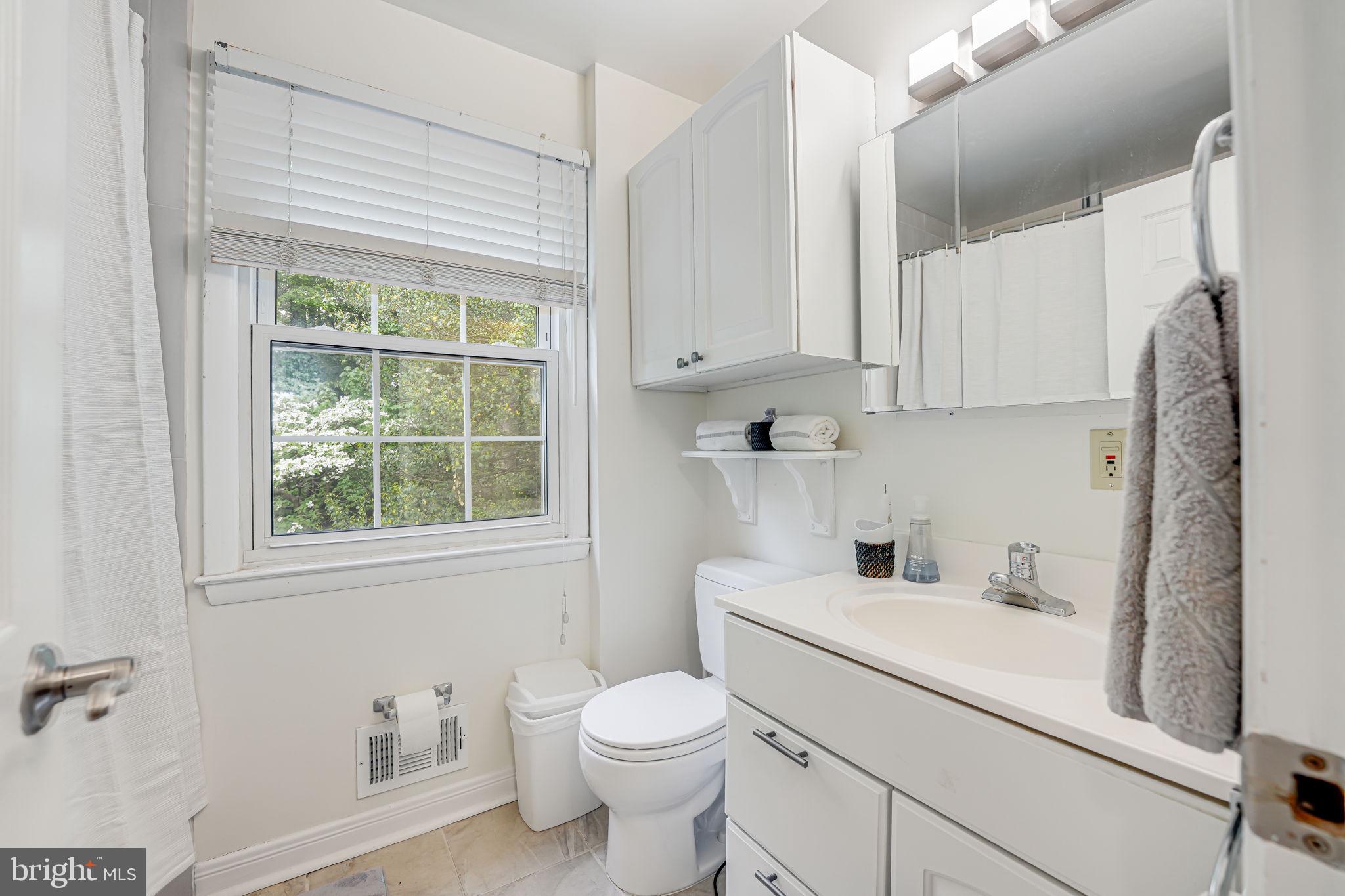 PROVIDENCE WOODS - Residential