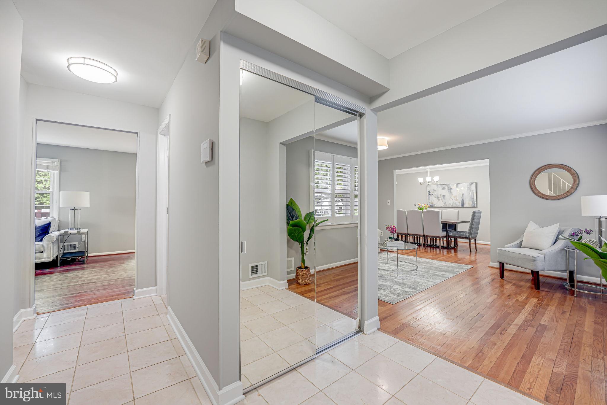 PROVIDENCE WOODS - Residential