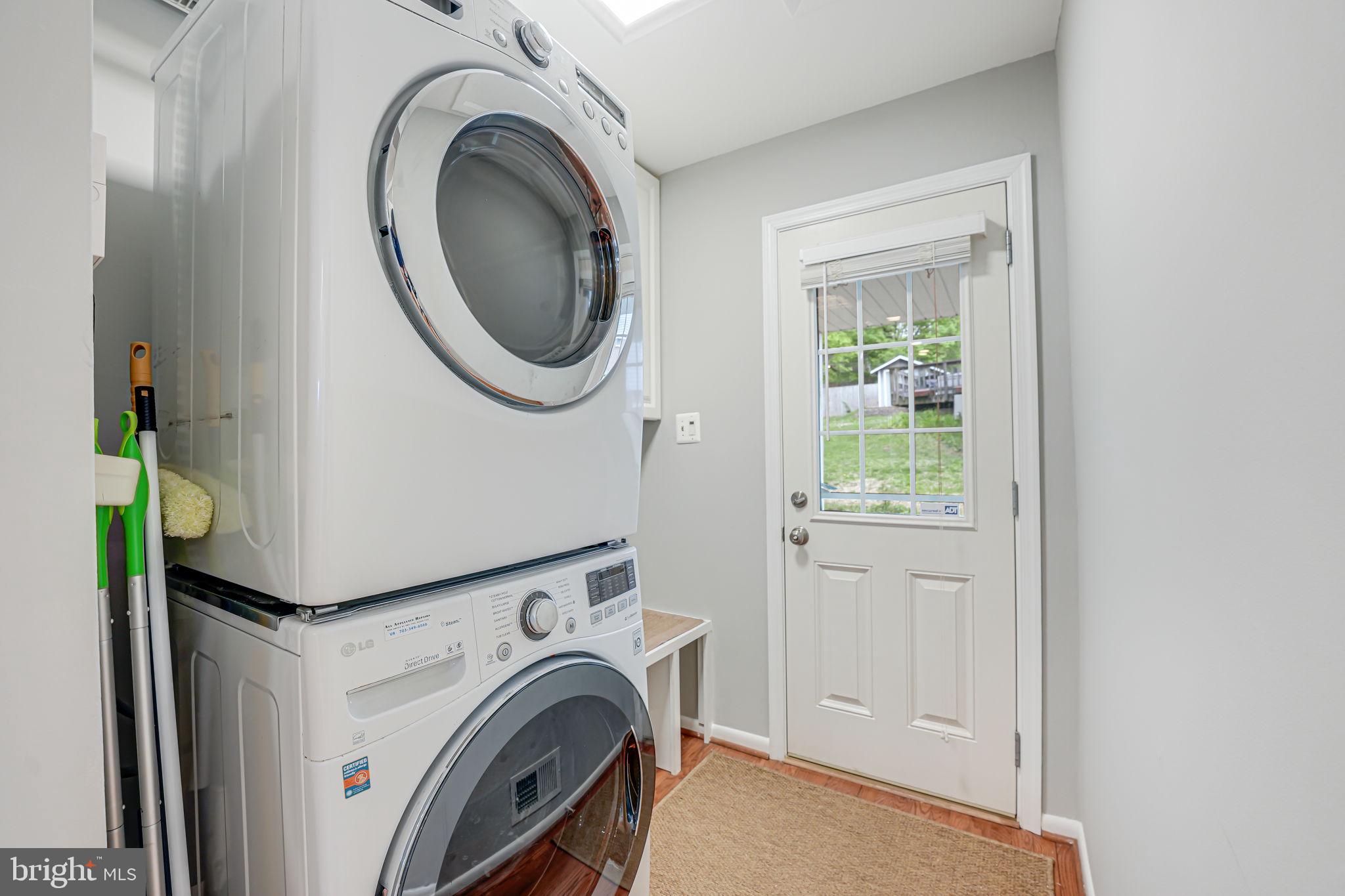 PROVIDENCE WOODS - Residential