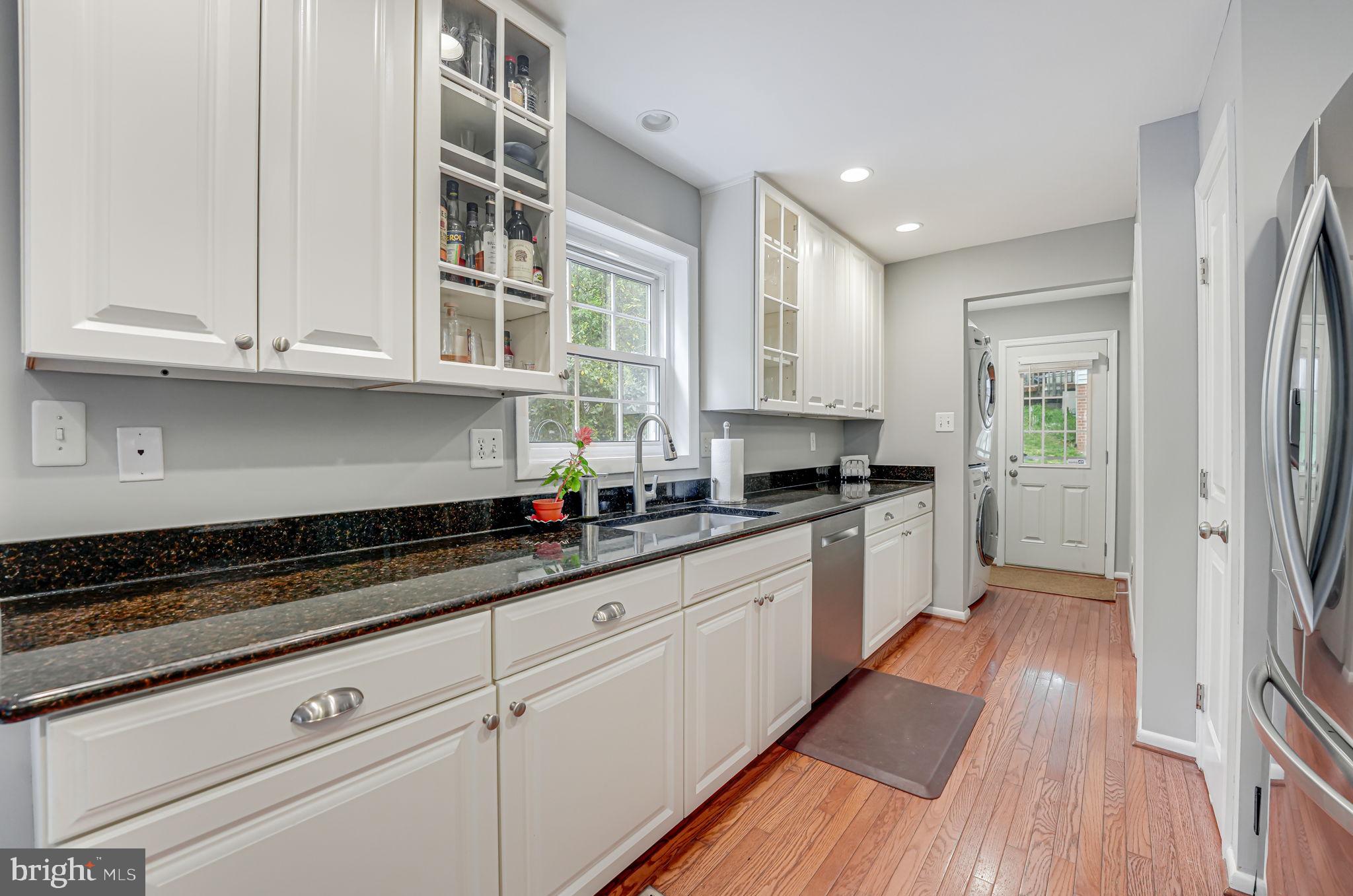 PROVIDENCE WOODS - Residential