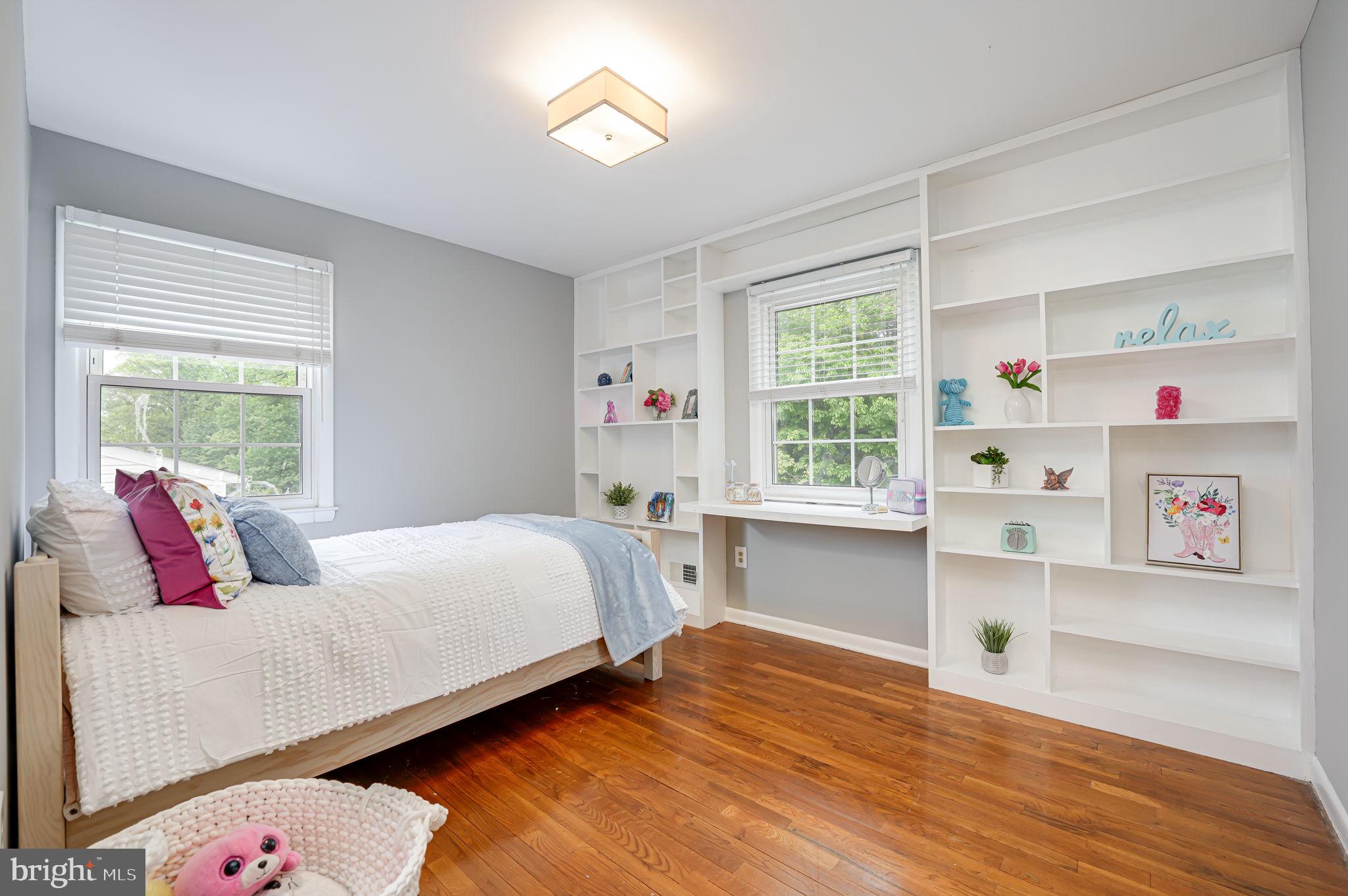 PROVIDENCE WOODS - Residential