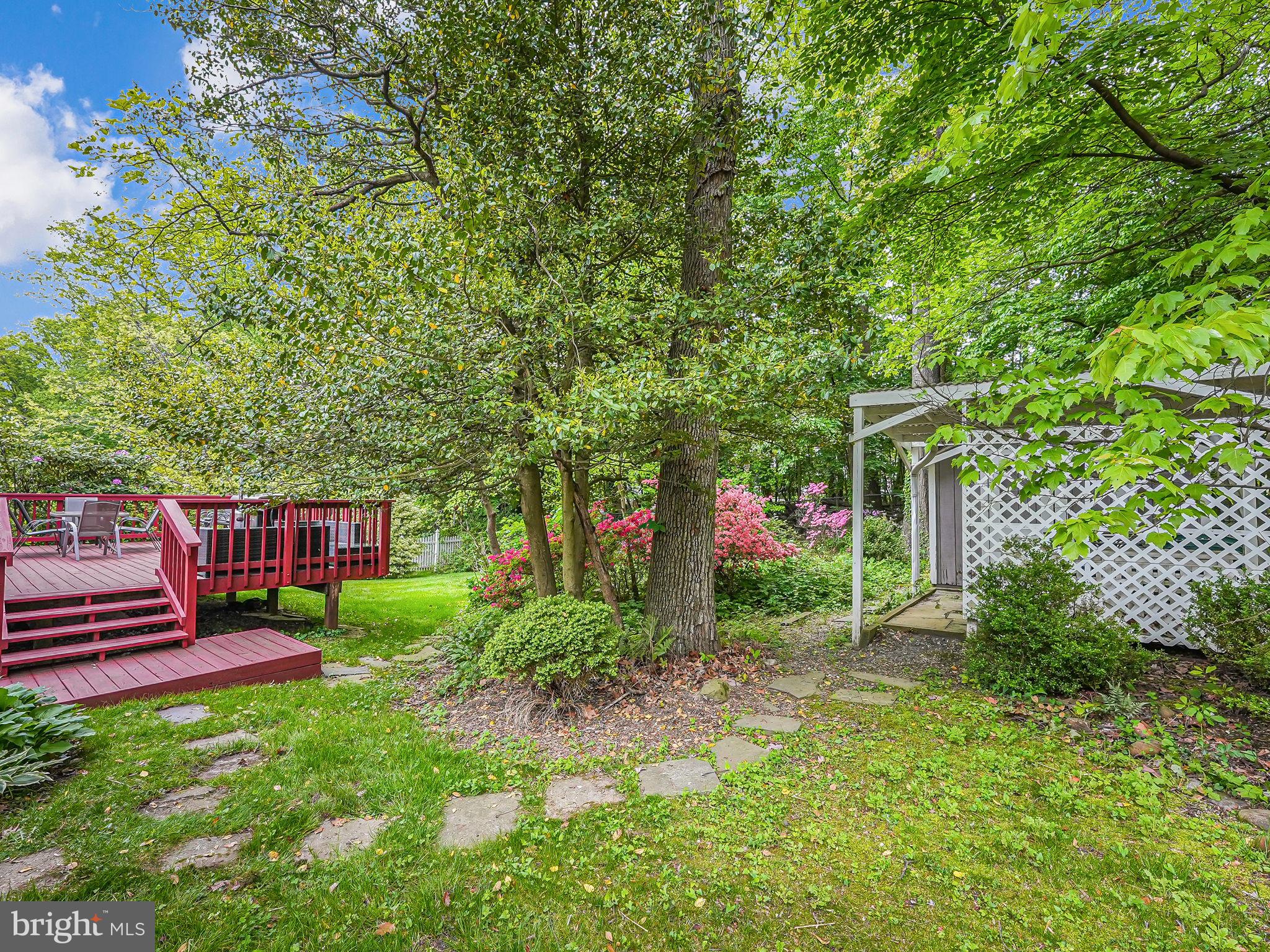 PROVIDENCE WOODS - Residential