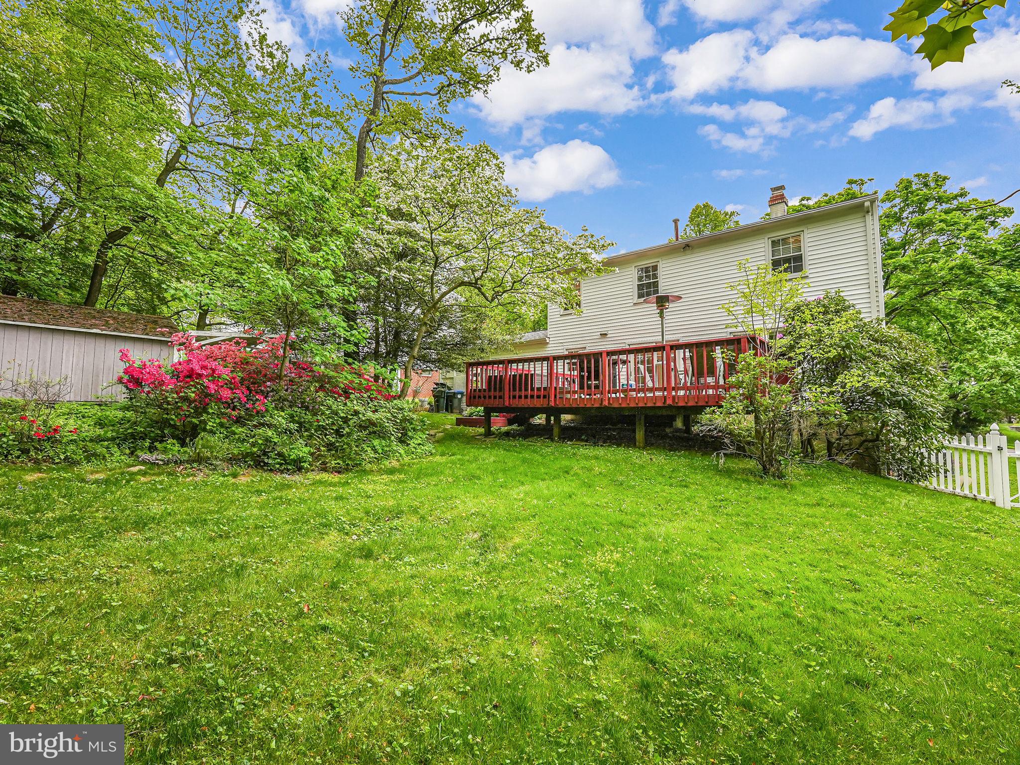 PROVIDENCE WOODS - Residential