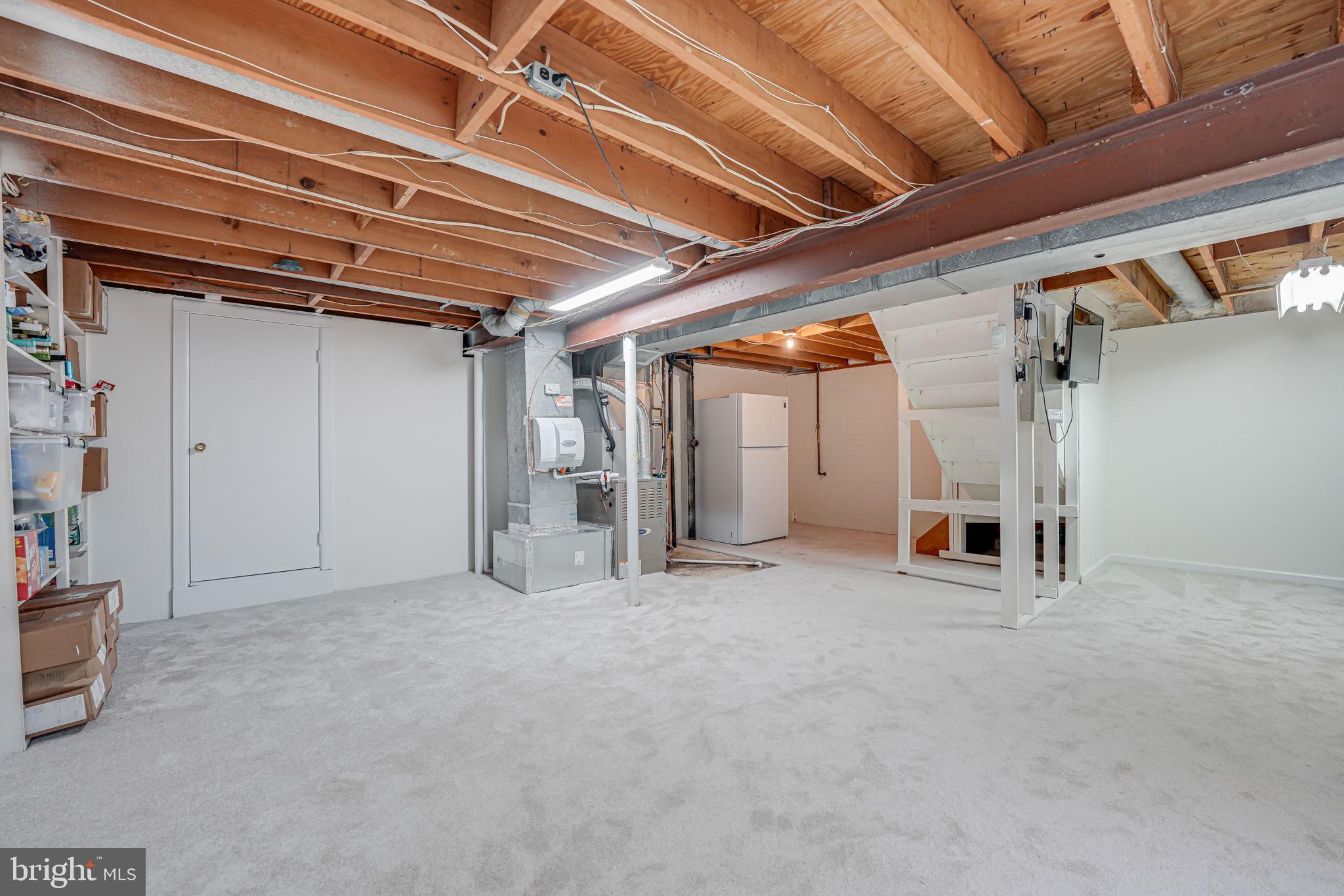 PROVIDENCE WOODS - Residential