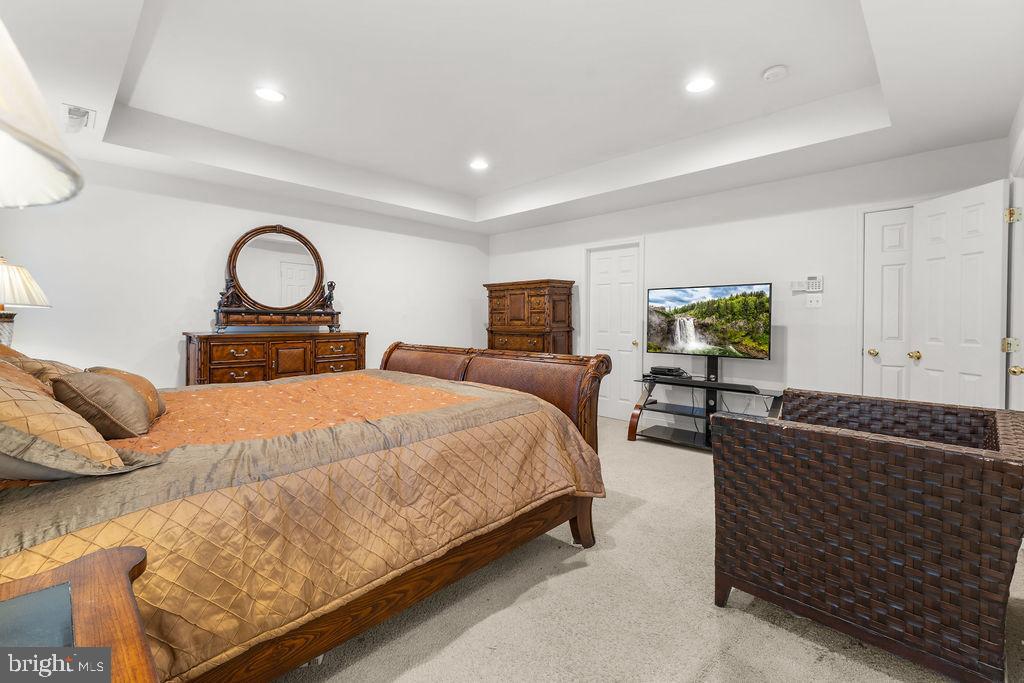 LEE PROPERTY - Residential