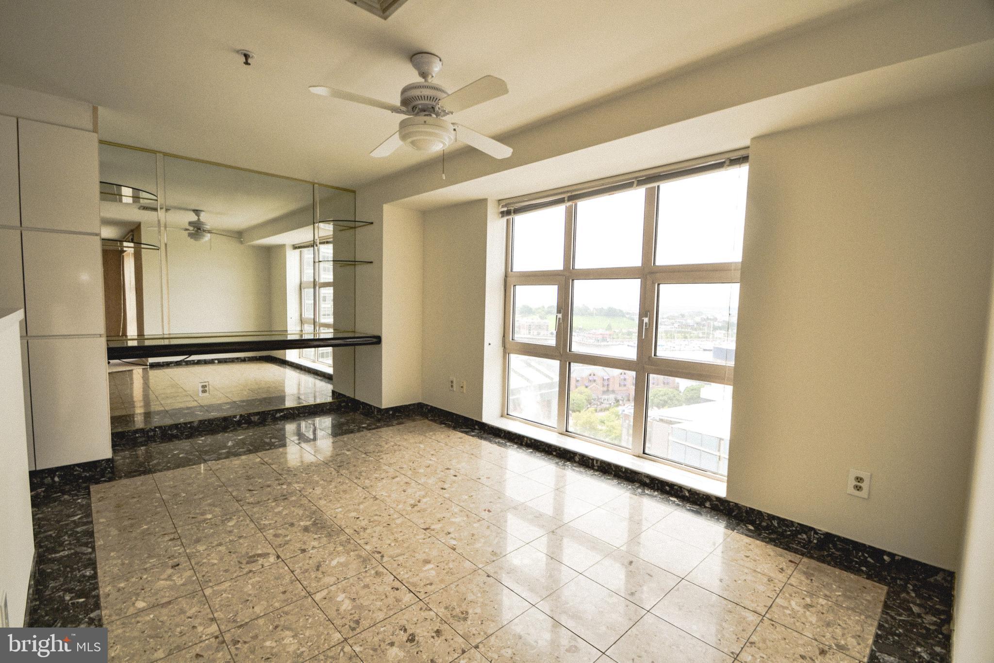 SCARLETT PLACE - Residential