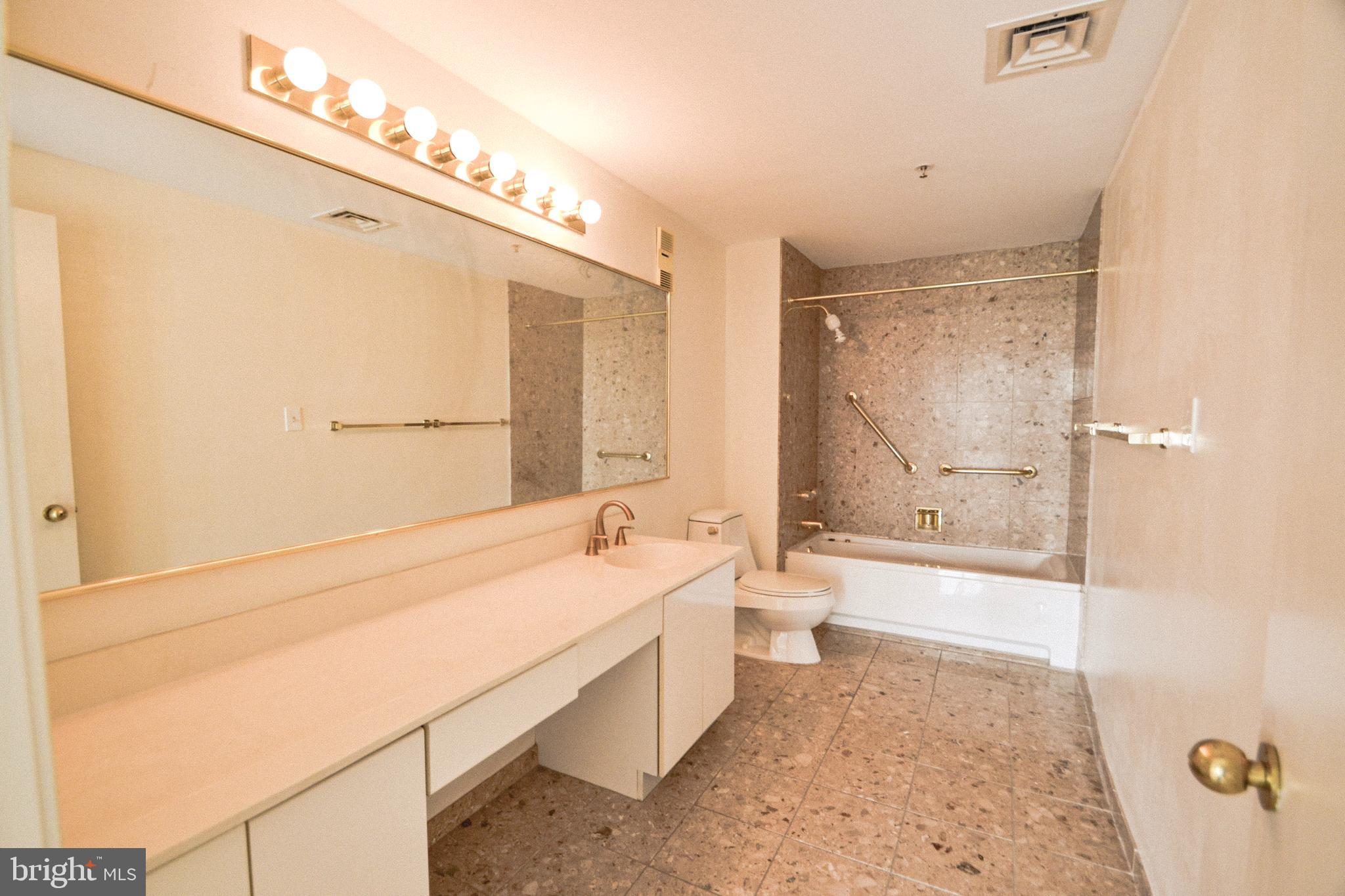 SCARLETT PLACE - Residential