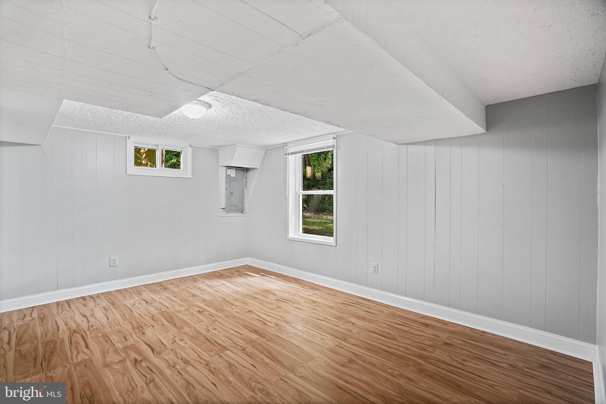 TWINBROOK FOREST - Residential