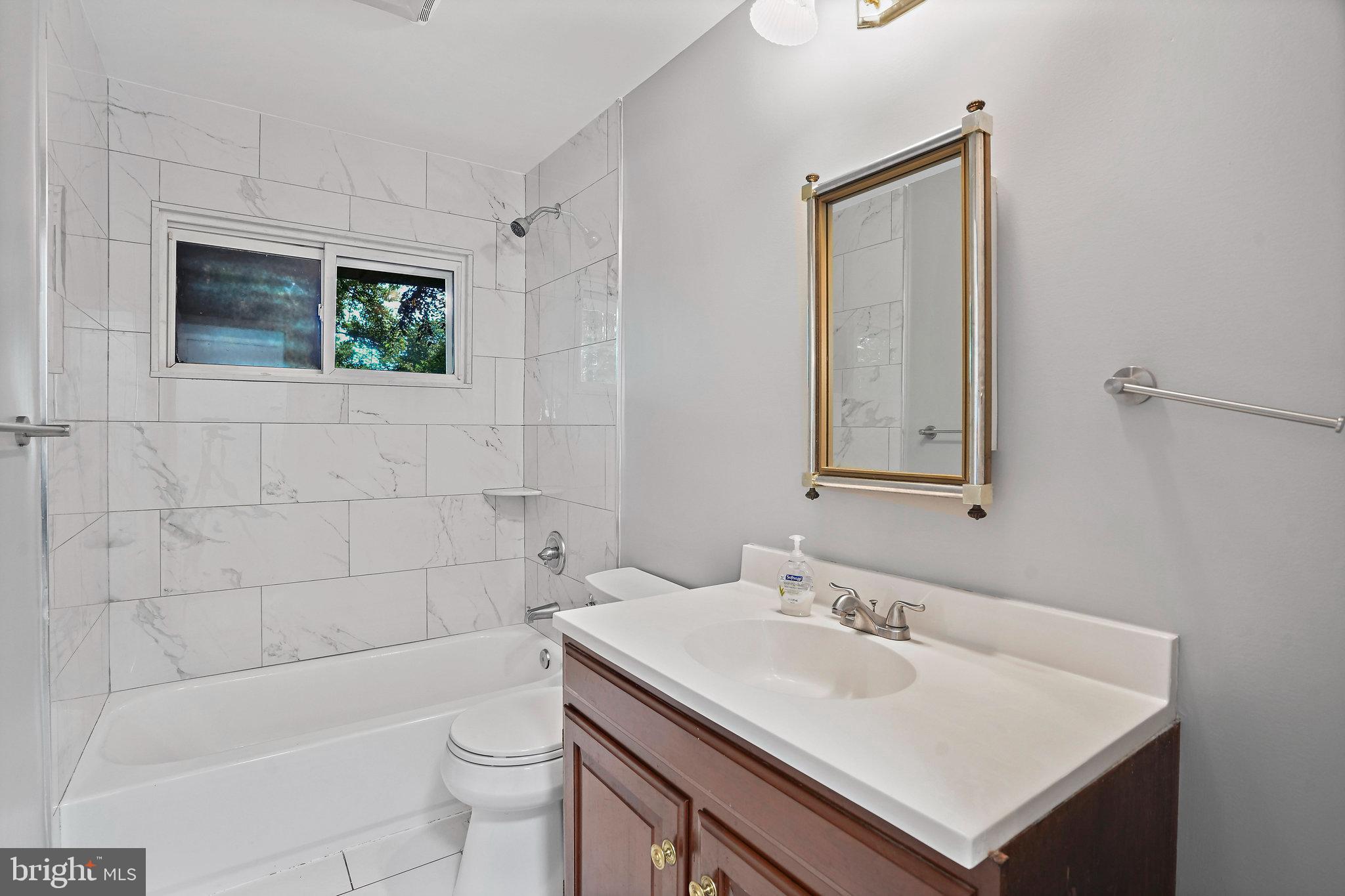 TWINBROOK FOREST - Residential