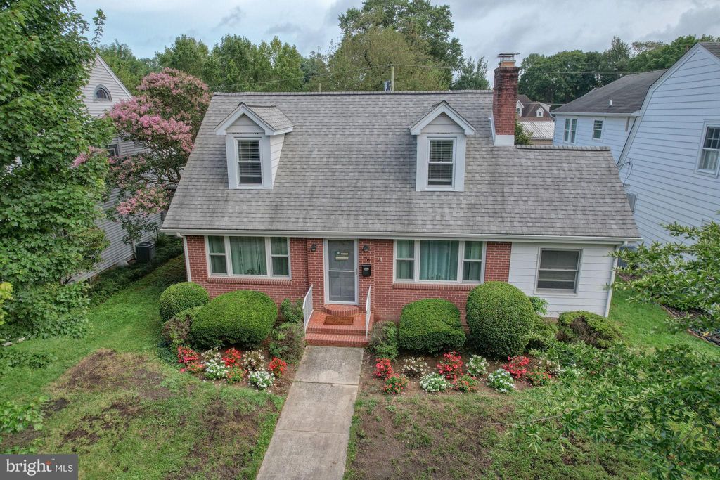 Photo of 46 Rodney Road, DOVER, DE 19901 (MLS # DEKT2040372)