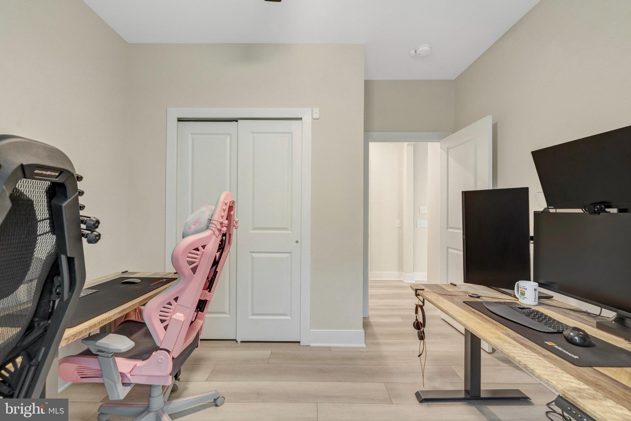 POTOMAC SHORES - Residential