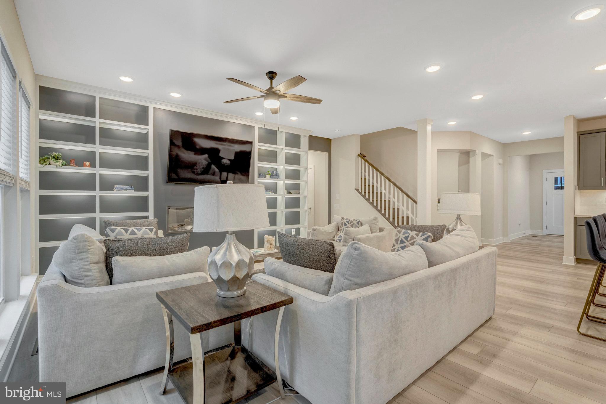 POTOMAC SHORES - Residential