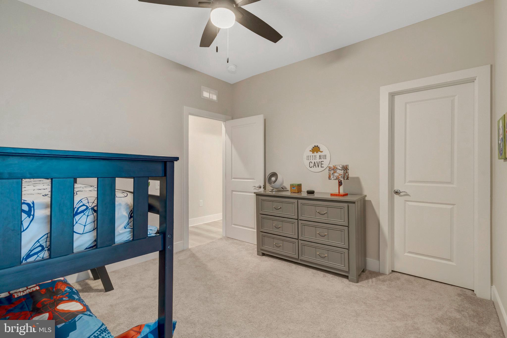 POTOMAC SHORES - Residential