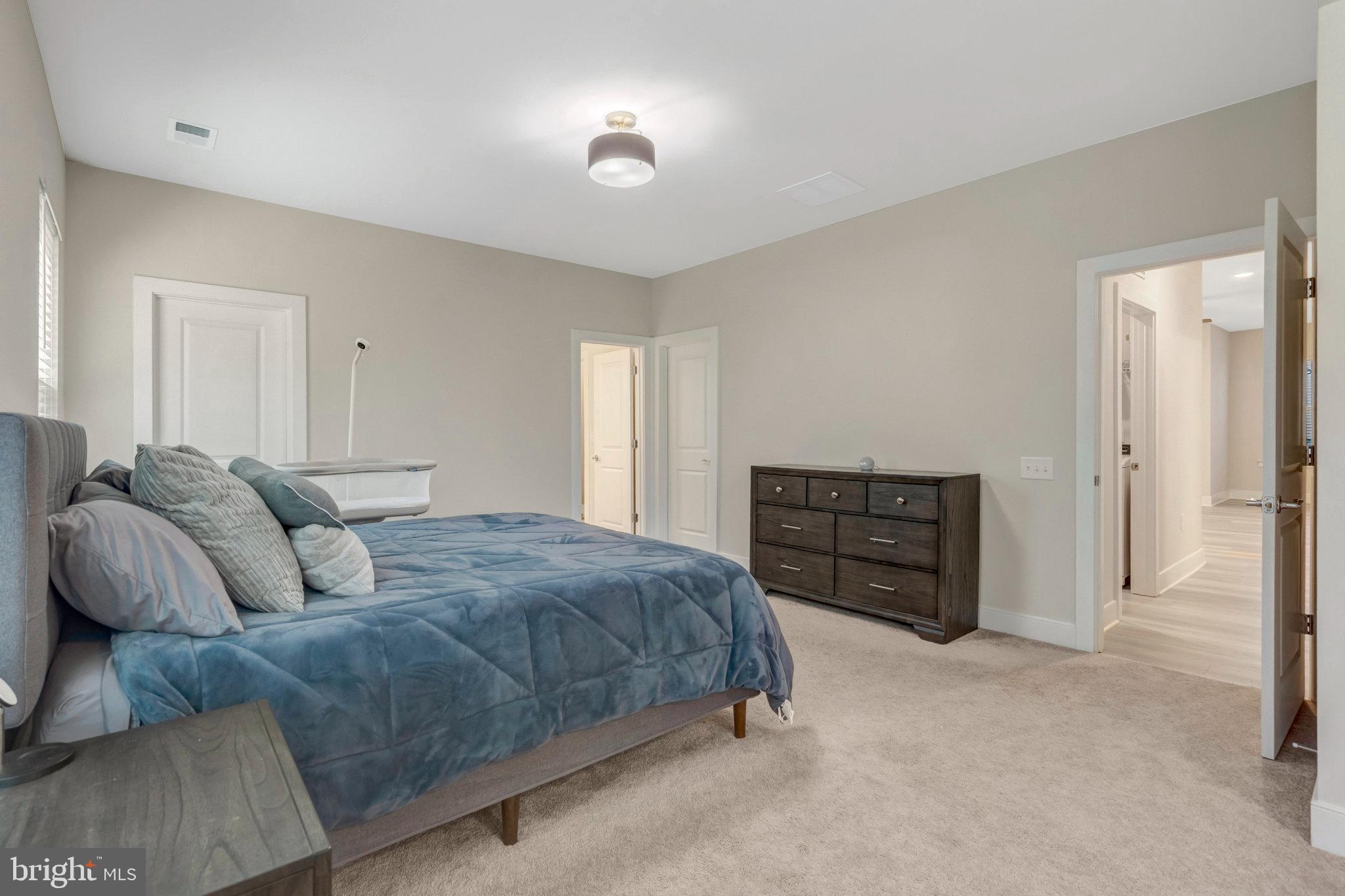 POTOMAC SHORES - Residential