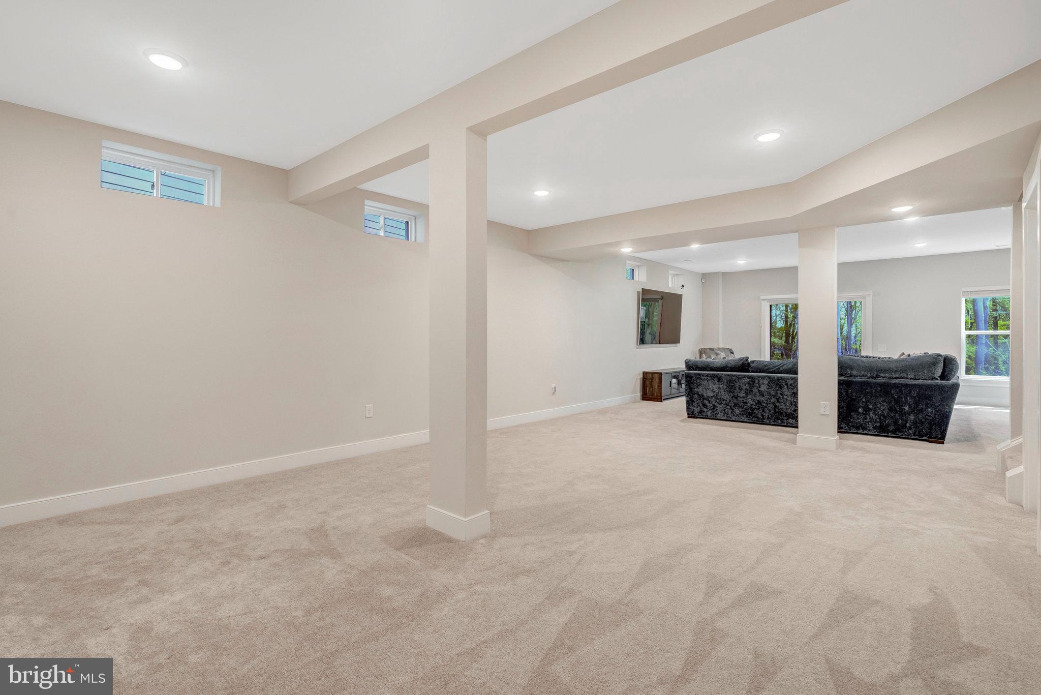 POTOMAC SHORES - Residential