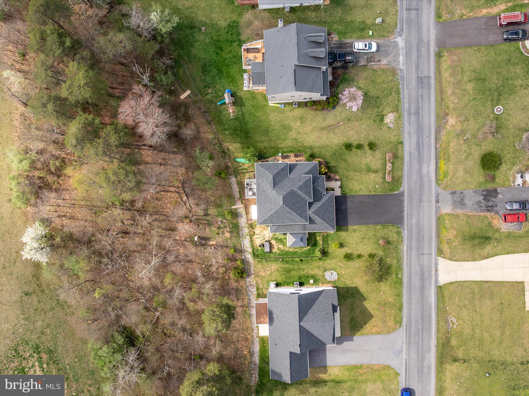 LAKE HOLIDAY ESTATES - Residential