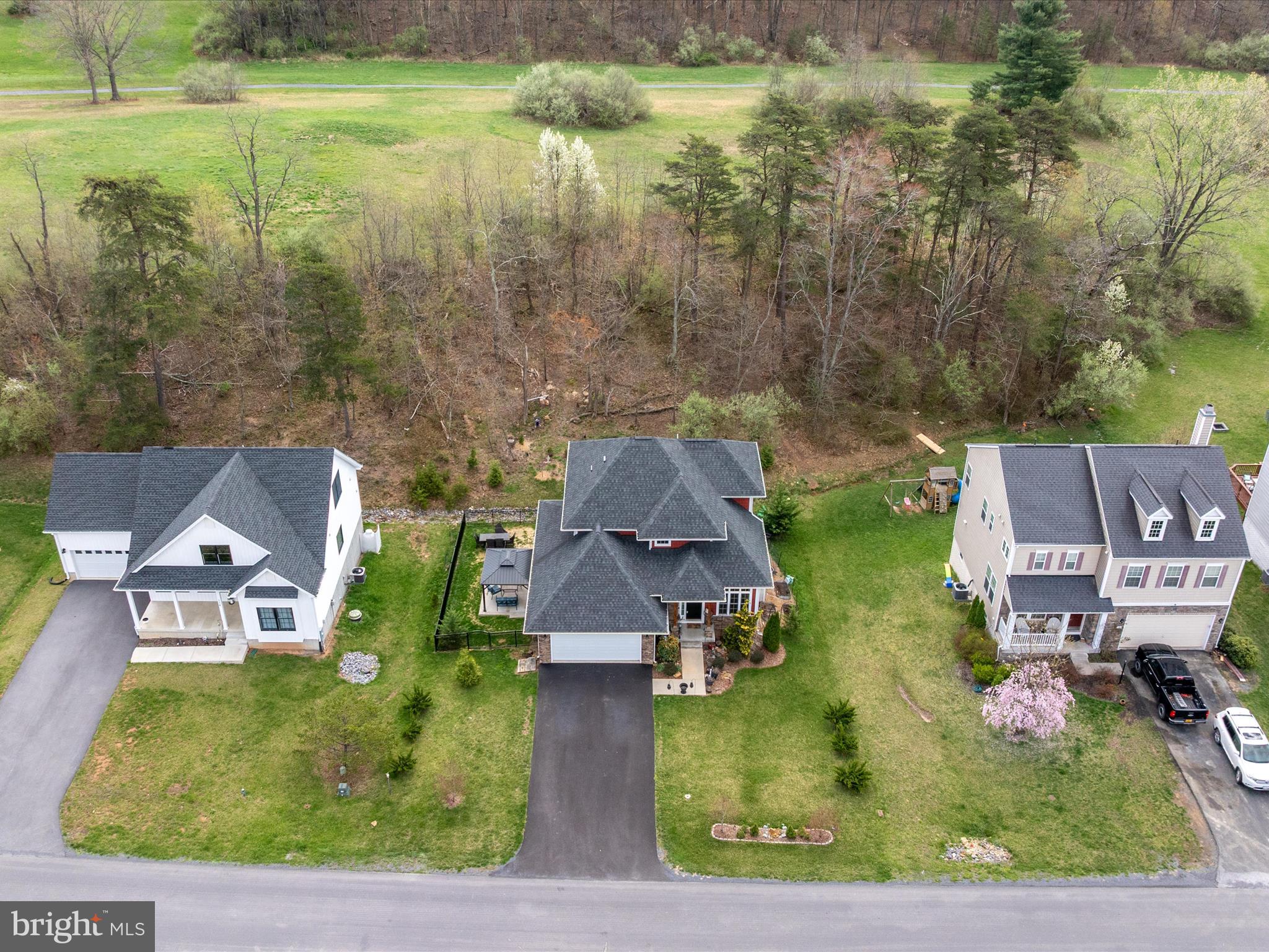 LAKE HOLIDAY ESTATES - Residential