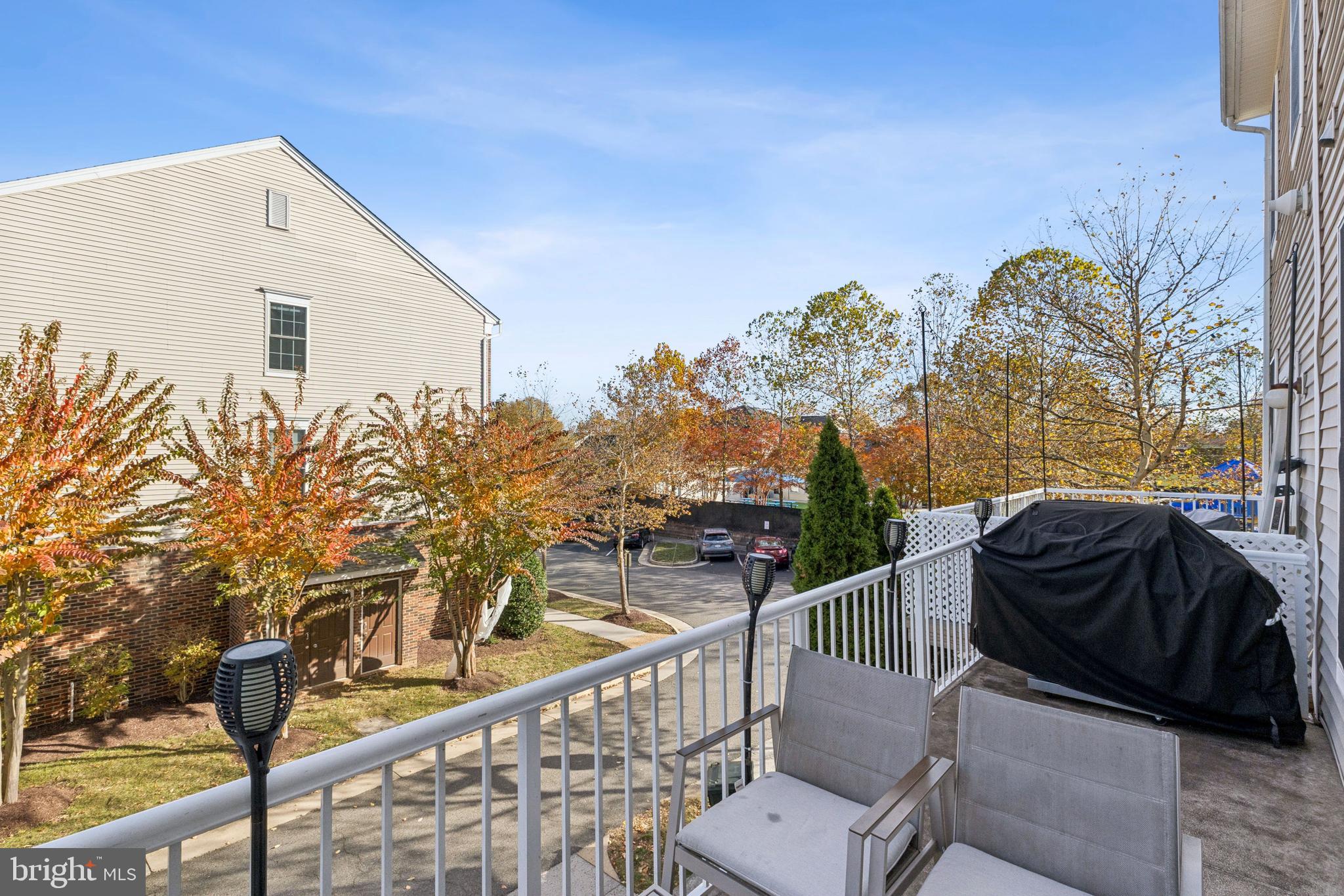 AMBERLEA AT SOUTH RIDING - Residential