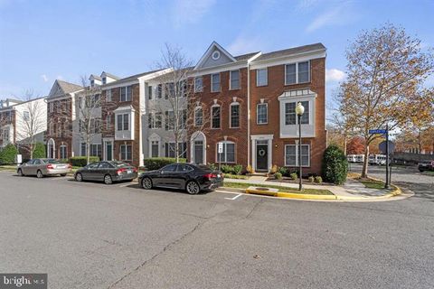 25390 SHIPLEY TERRACE CHANTILLY VA 20152