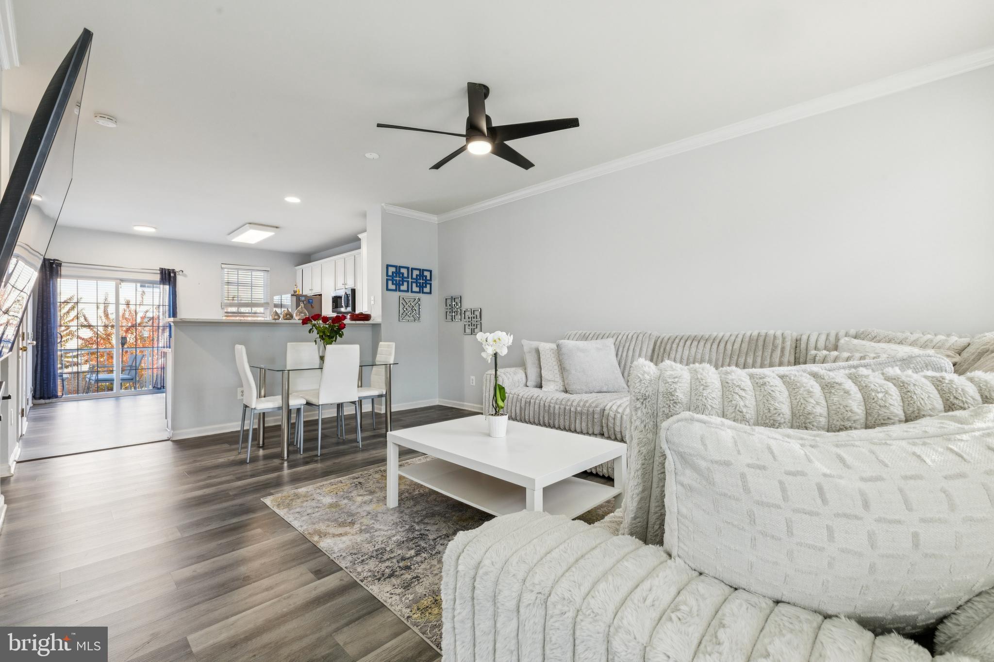 AMBERLEA AT SOUTH RIDING - Residential