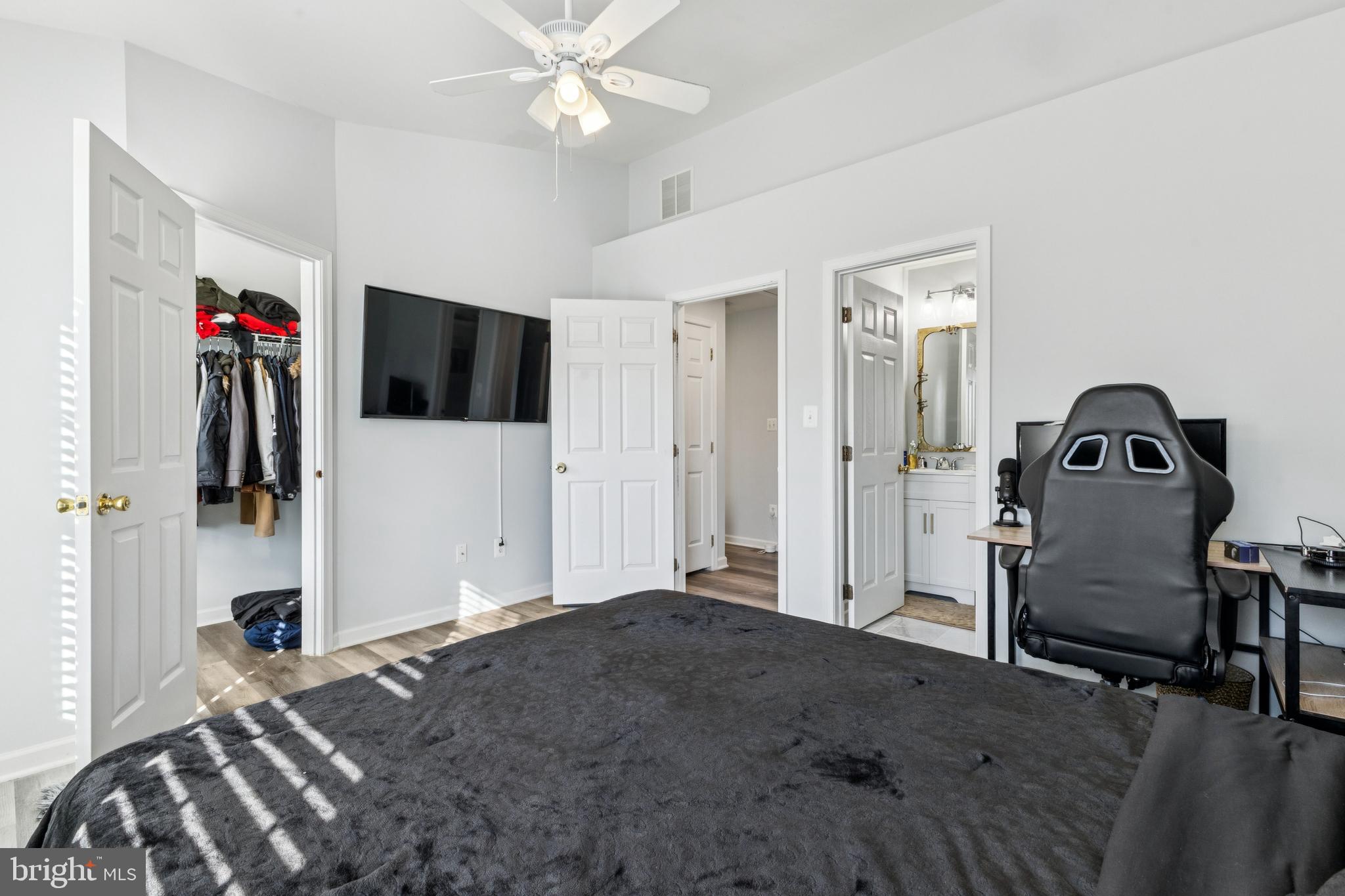 AMBERLEA AT SOUTH RIDING - Residential