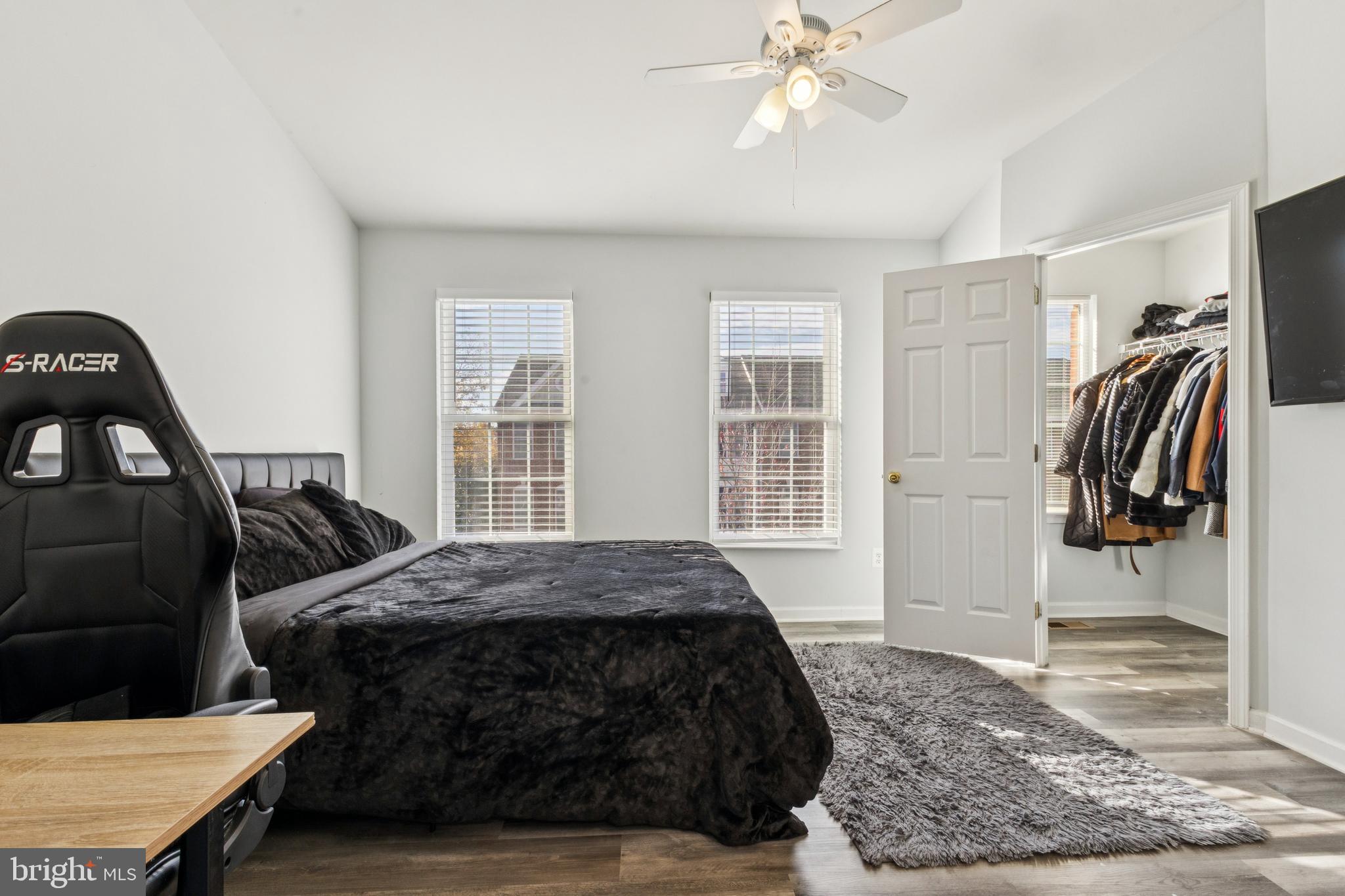 AMBERLEA AT SOUTH RIDING - Residential