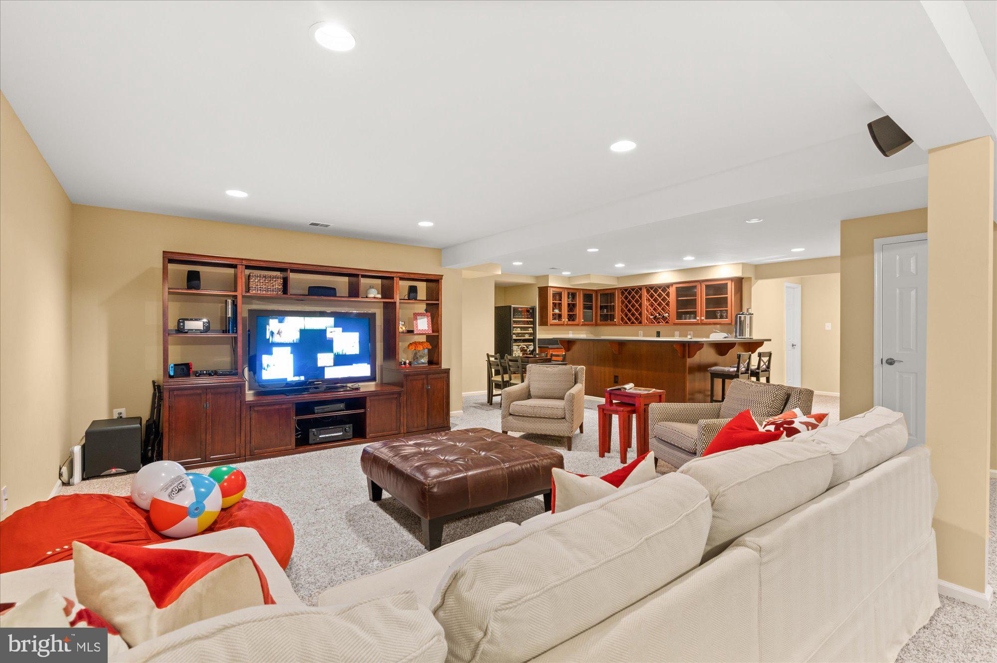 AVENEL - Residential