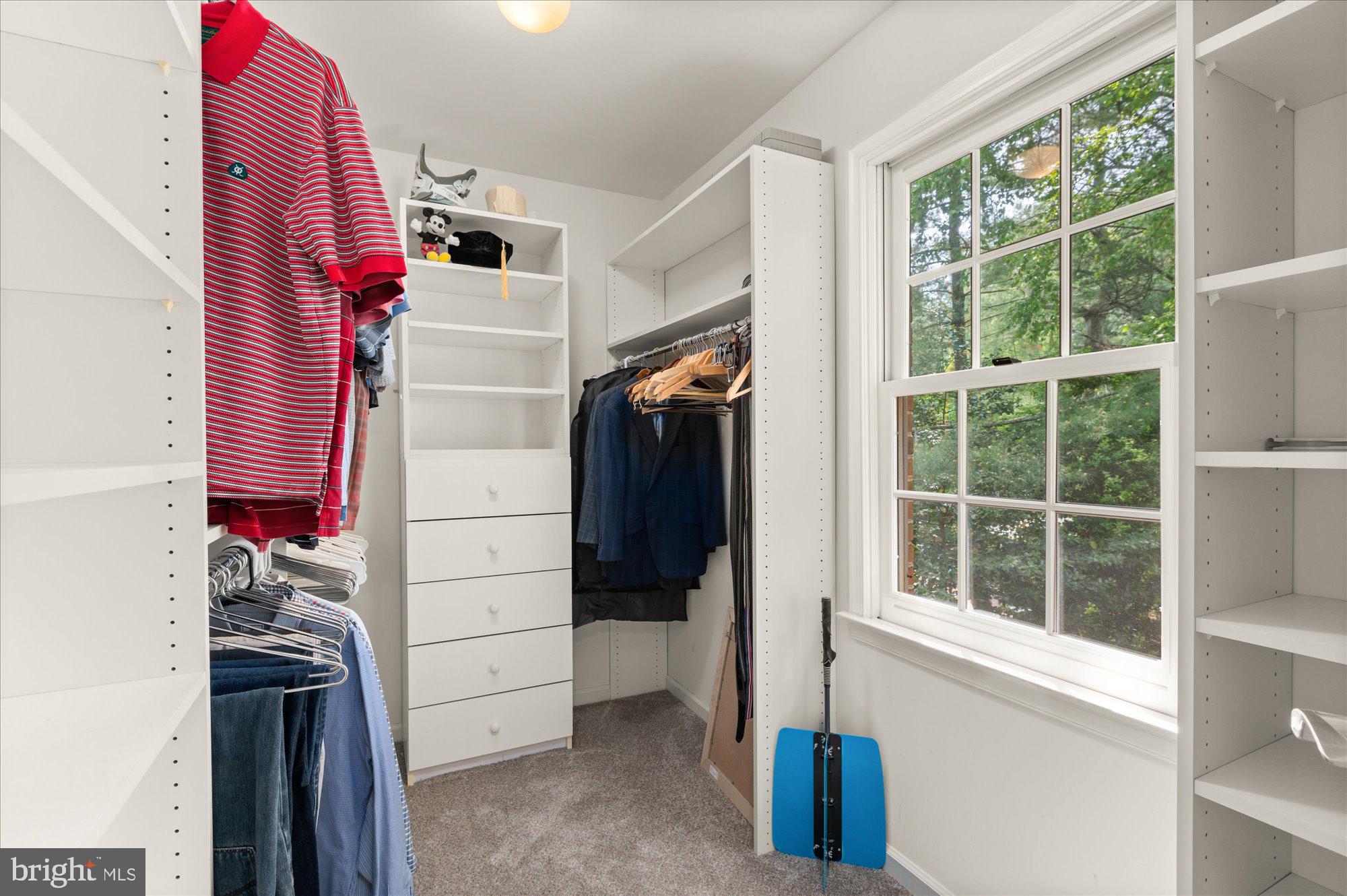 AVENEL - Residential