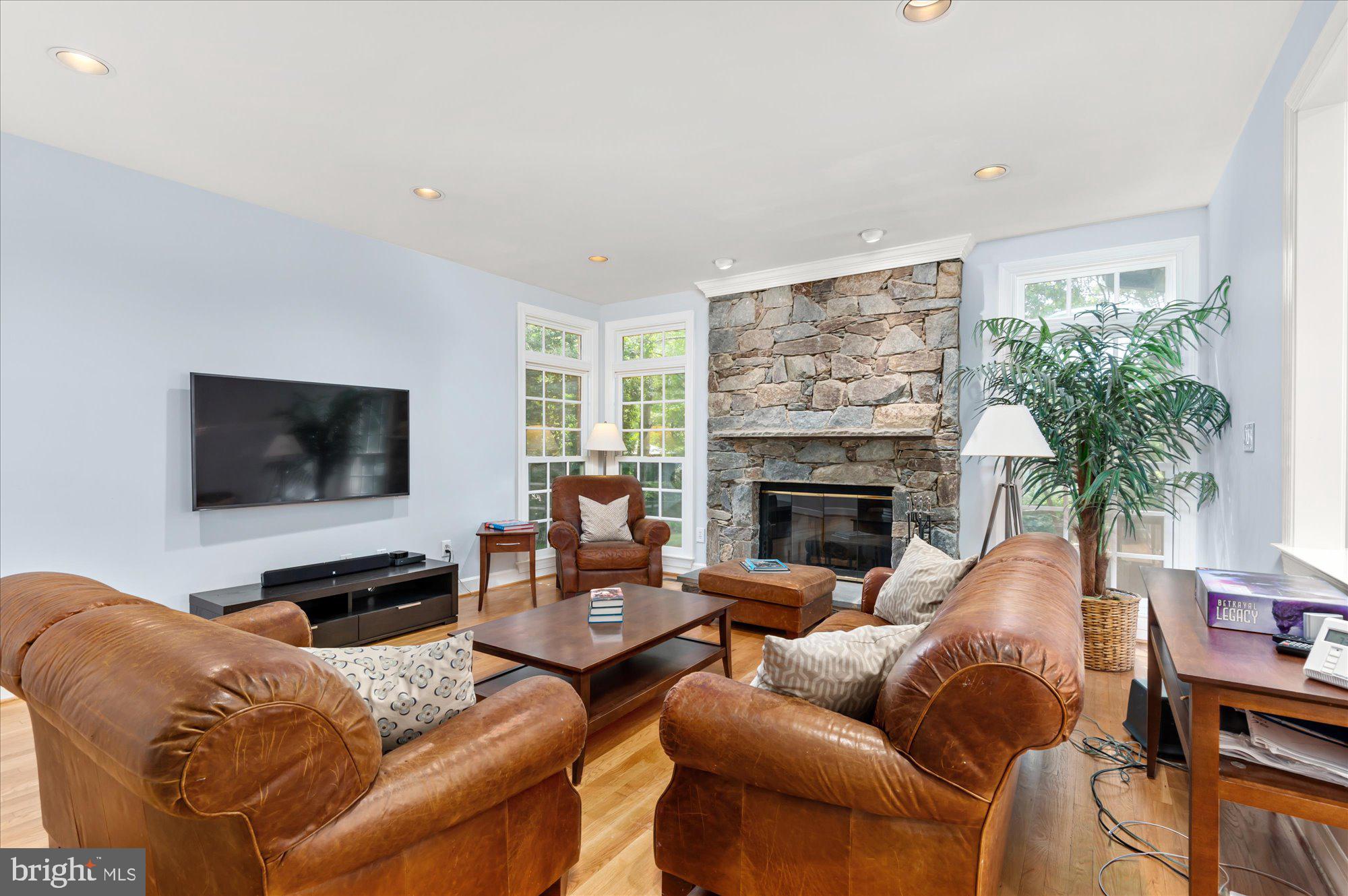 AVENEL - Residential