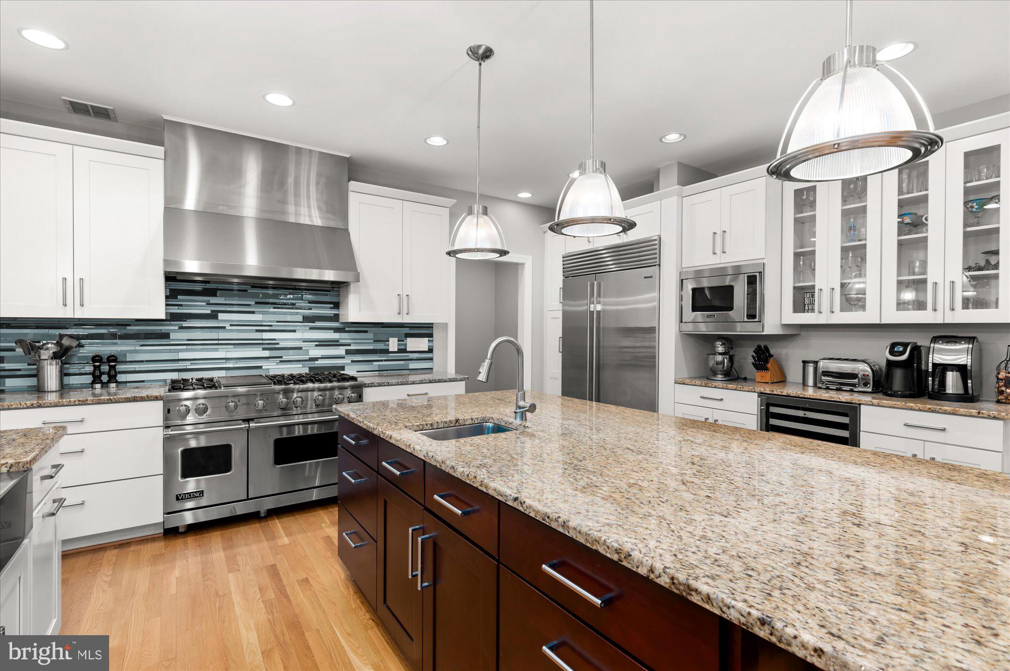 AVENEL - Residential