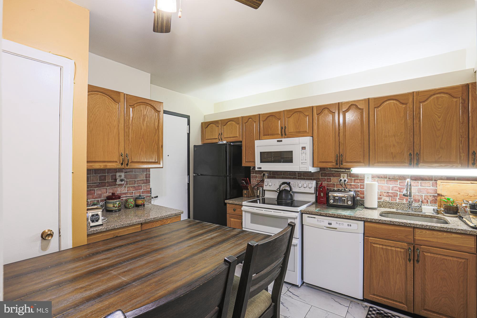 UPPER PARK HEIGHTS - Residential