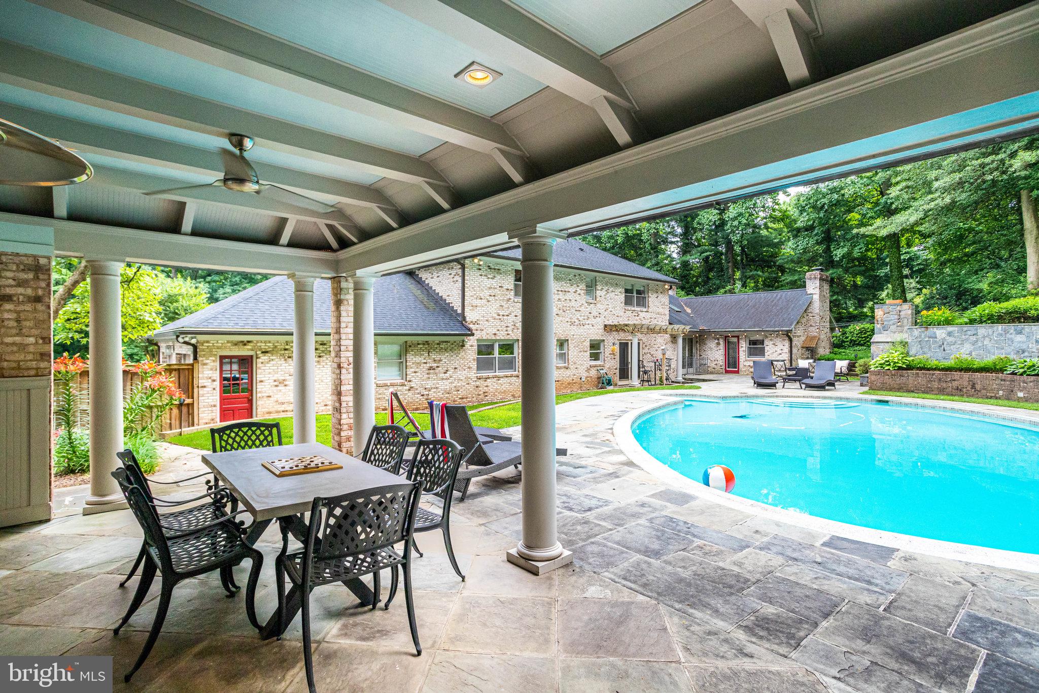 OLDE SWINKS MILL ESTATES - Residential