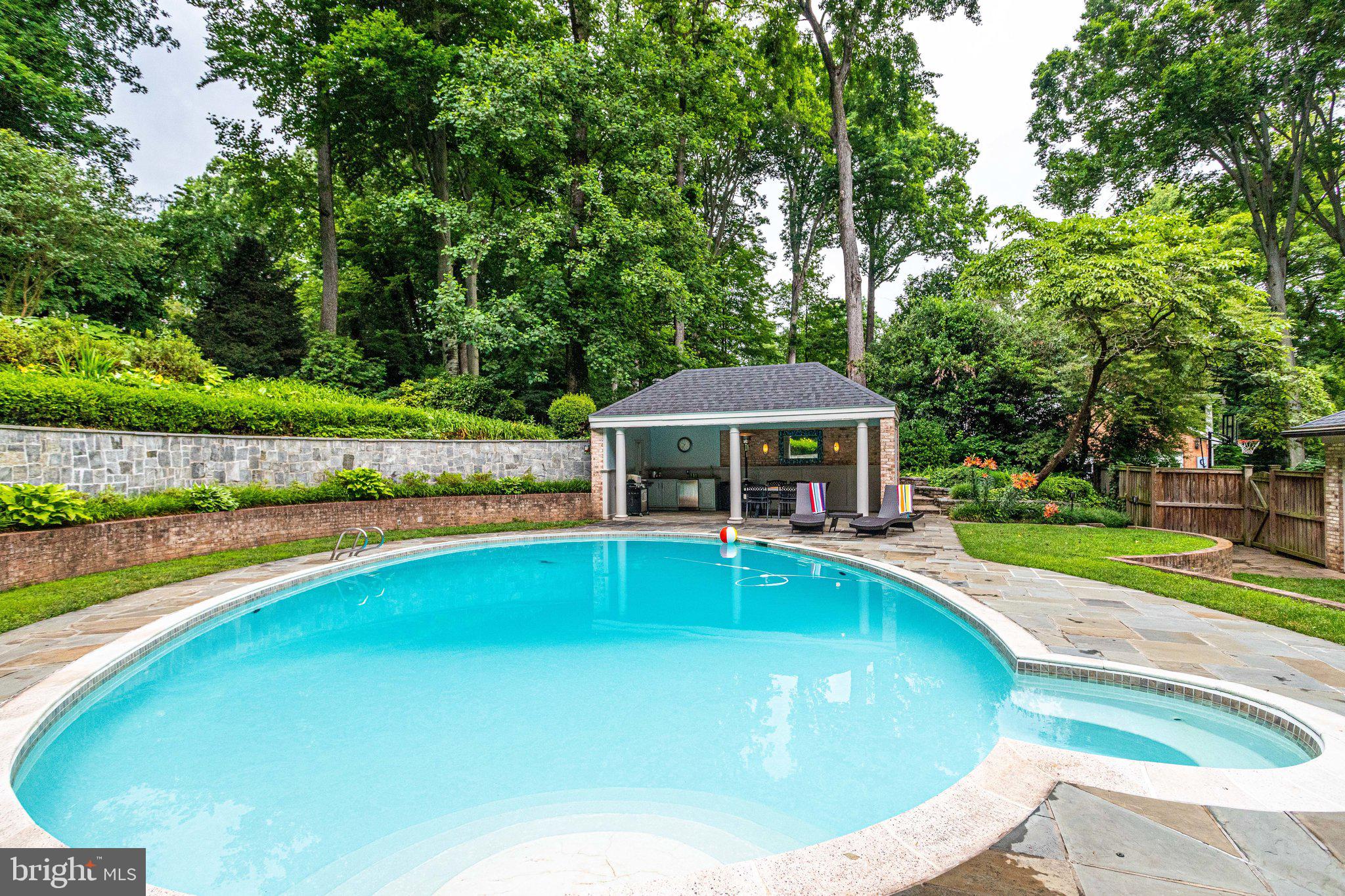 OLDE SWINKS MILL ESTATES - Residential