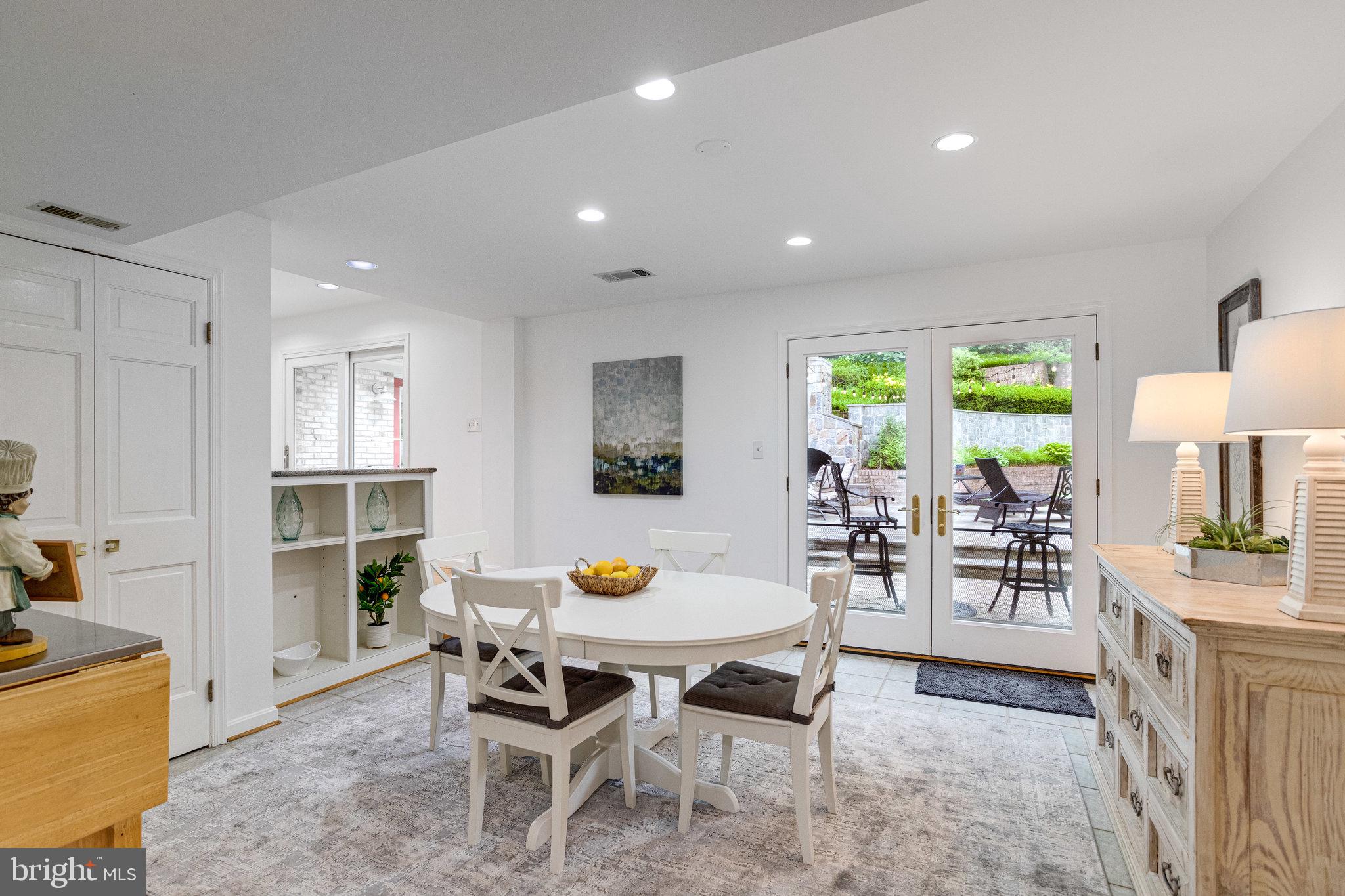 OLDE SWINKS MILL ESTATES - Residential