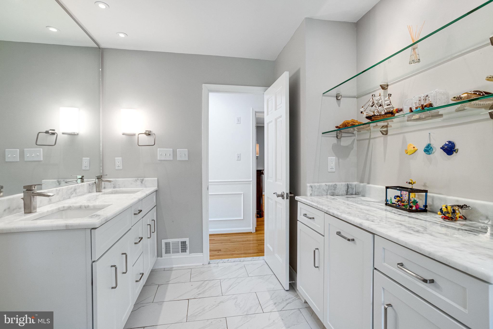 OLDE SWINKS MILL ESTATES - Residential