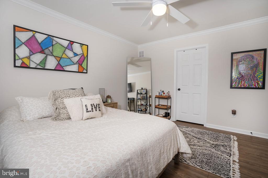 PARKSIDE - Residential