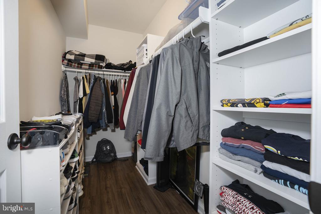 PARKSIDE - Residential