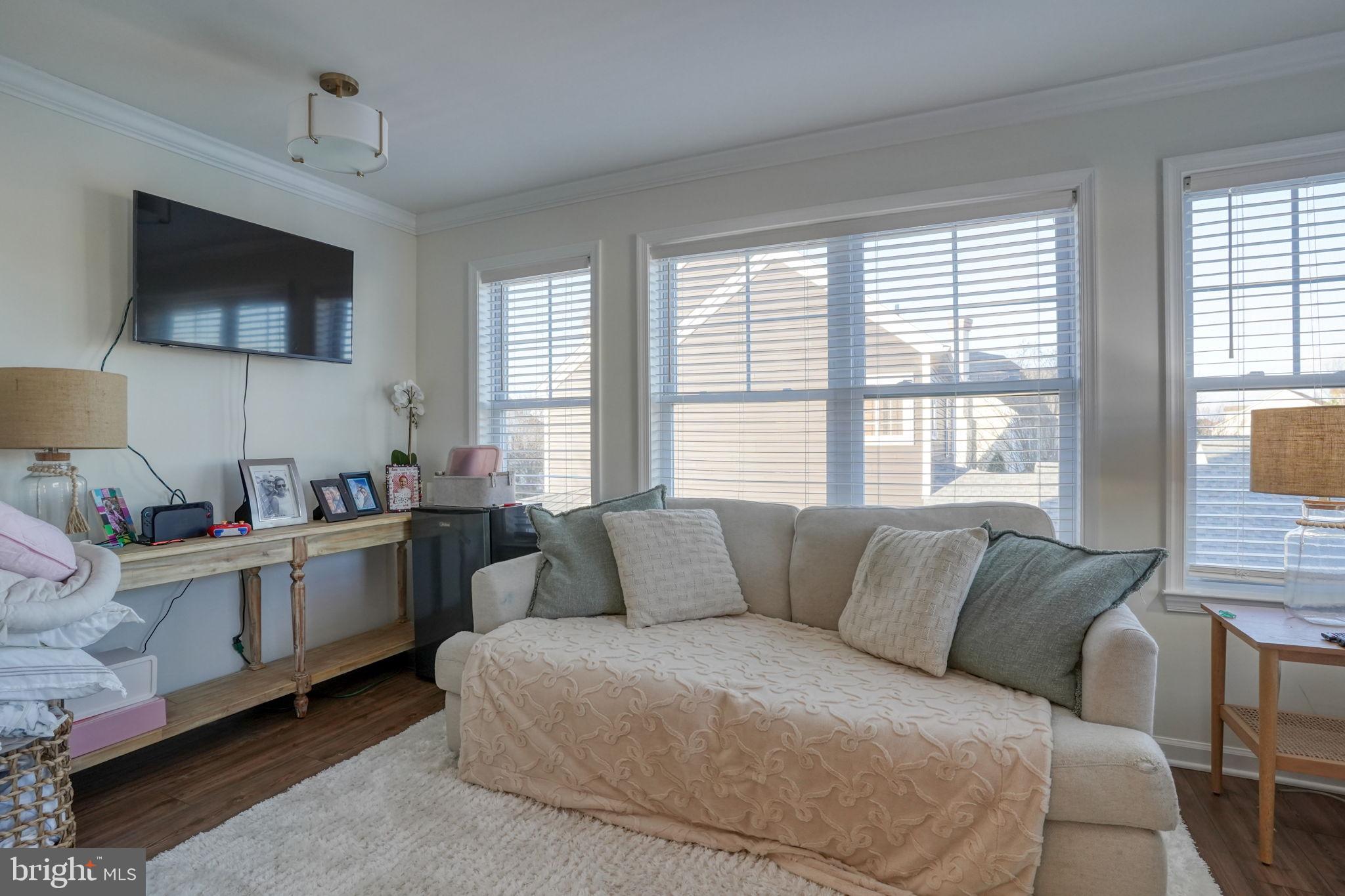 PARKSIDE - Residential