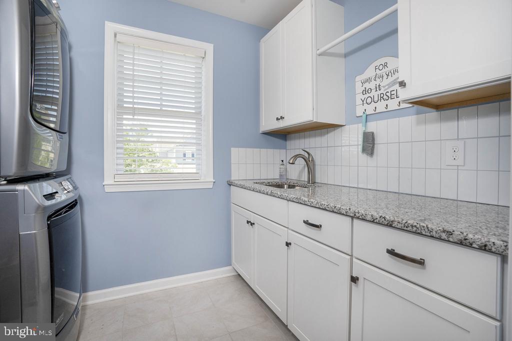 PARKSIDE - Residential