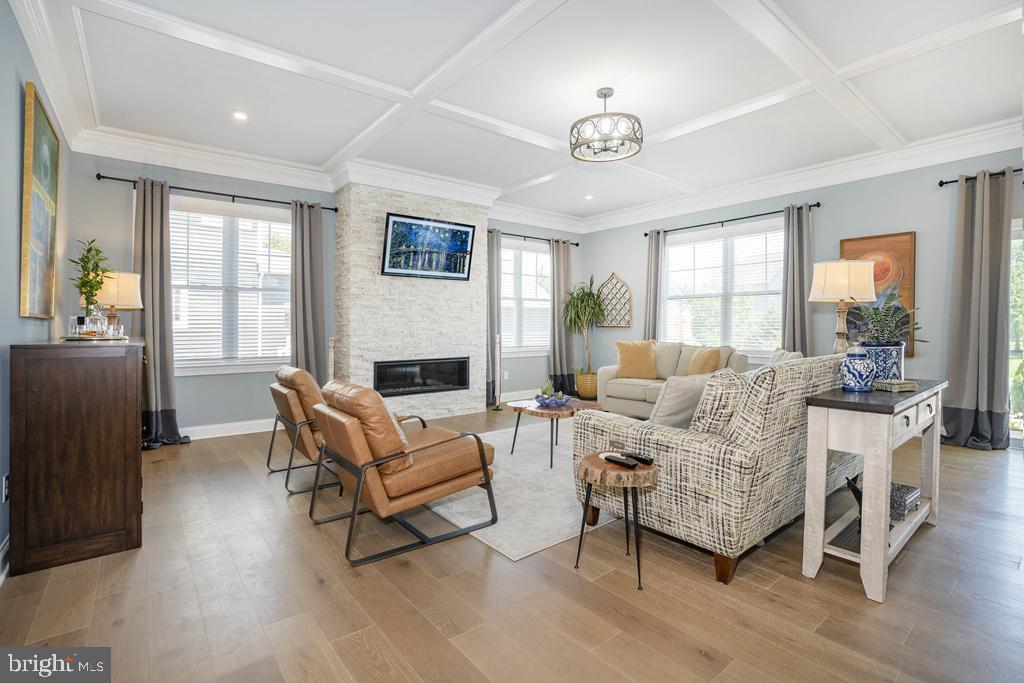 PARKSIDE - Residential