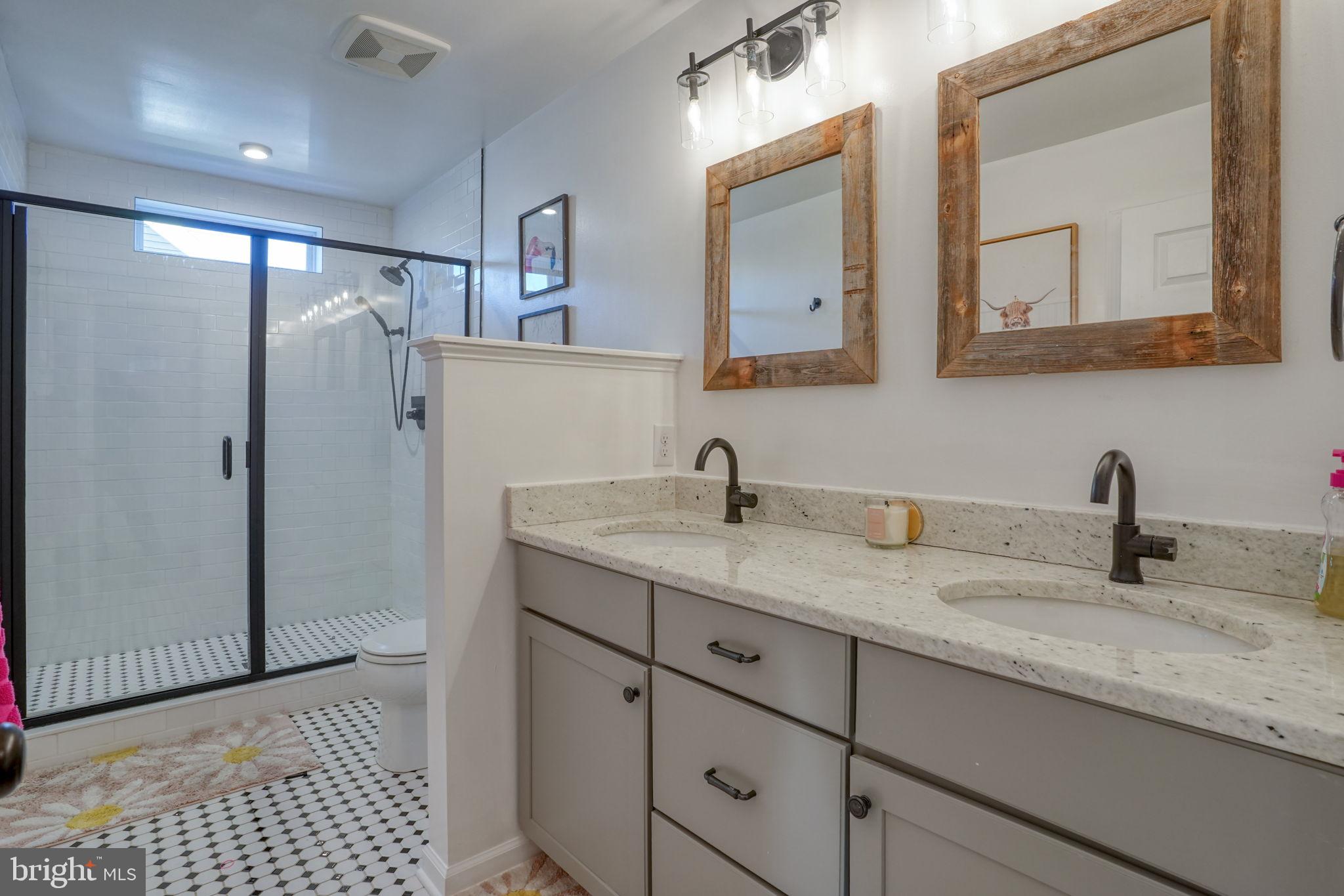 PARKSIDE - Residential