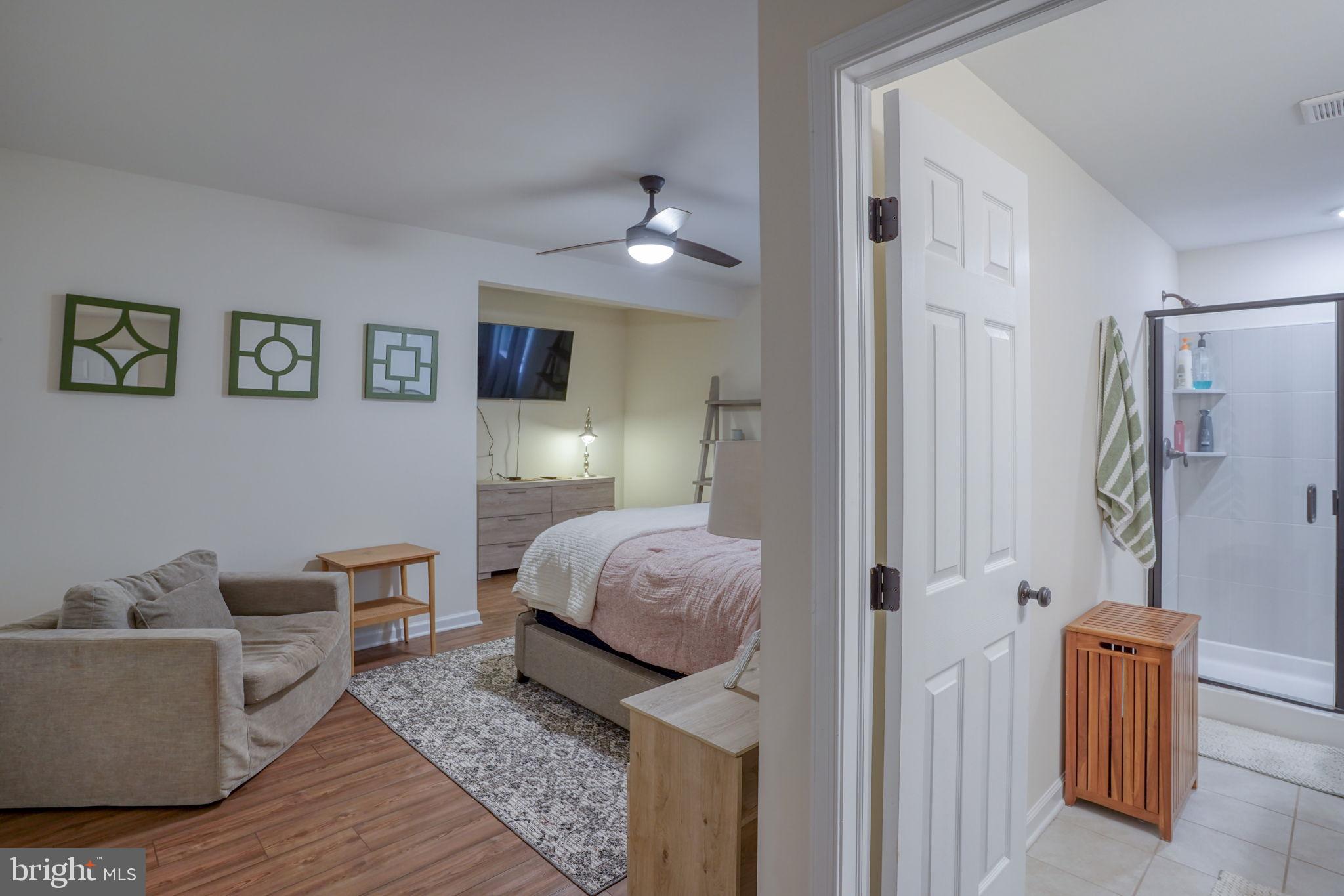 PARKSIDE - Residential