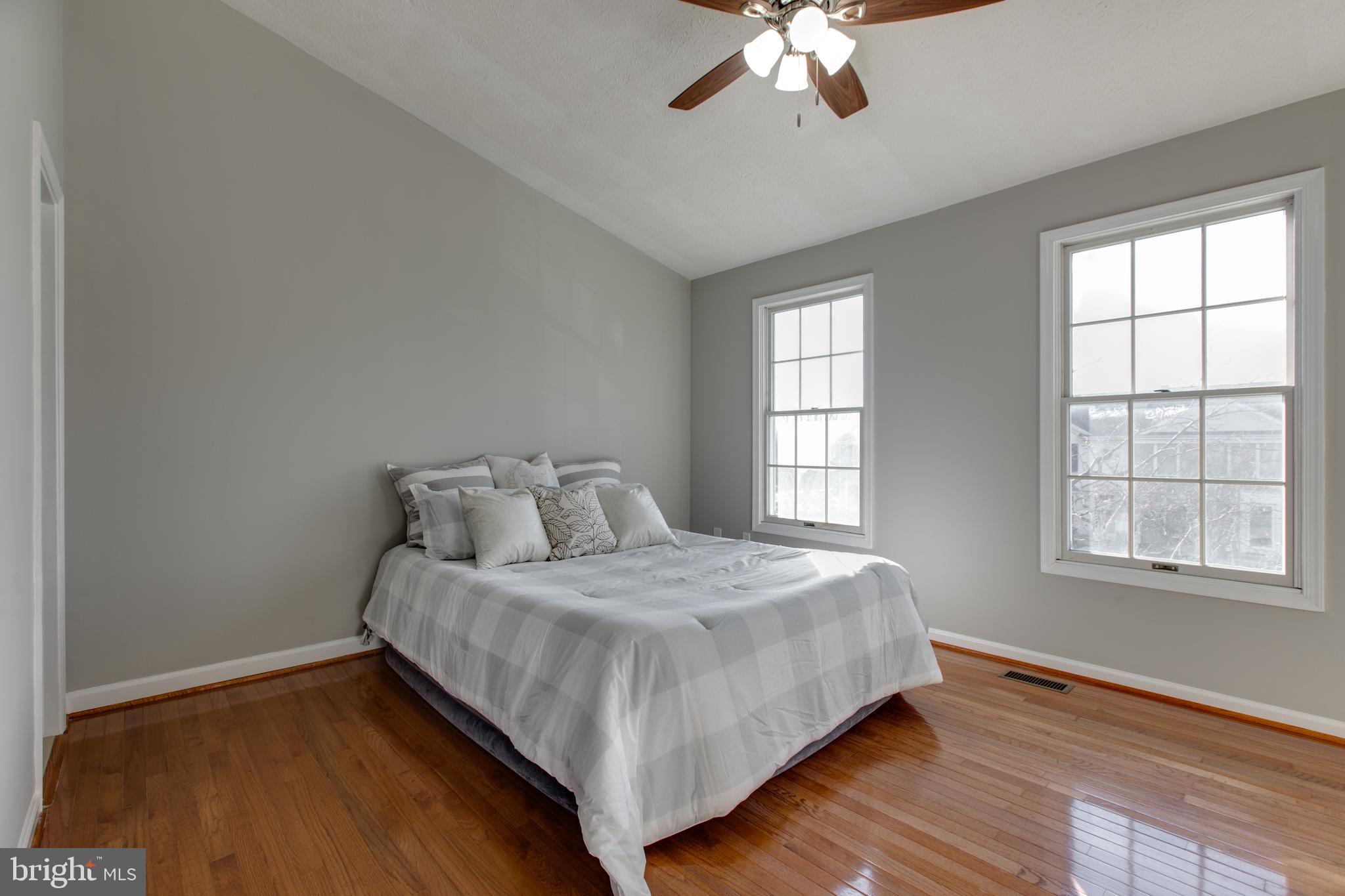 BRIGHTFIELD - Residential Lease