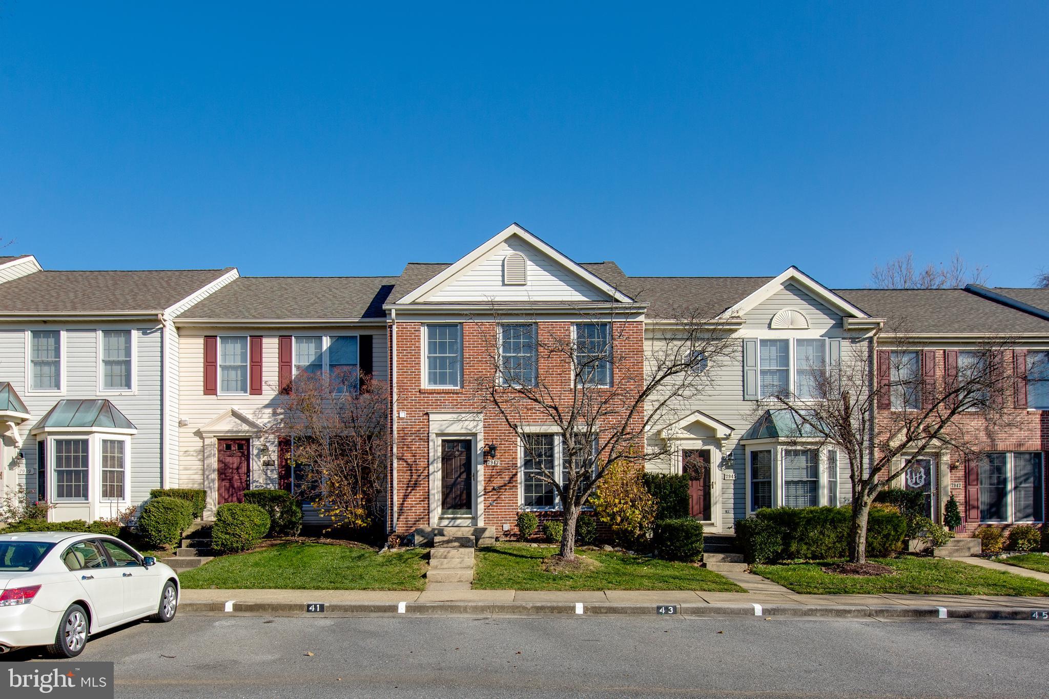 BRIGHTFIELD - Residential Lease