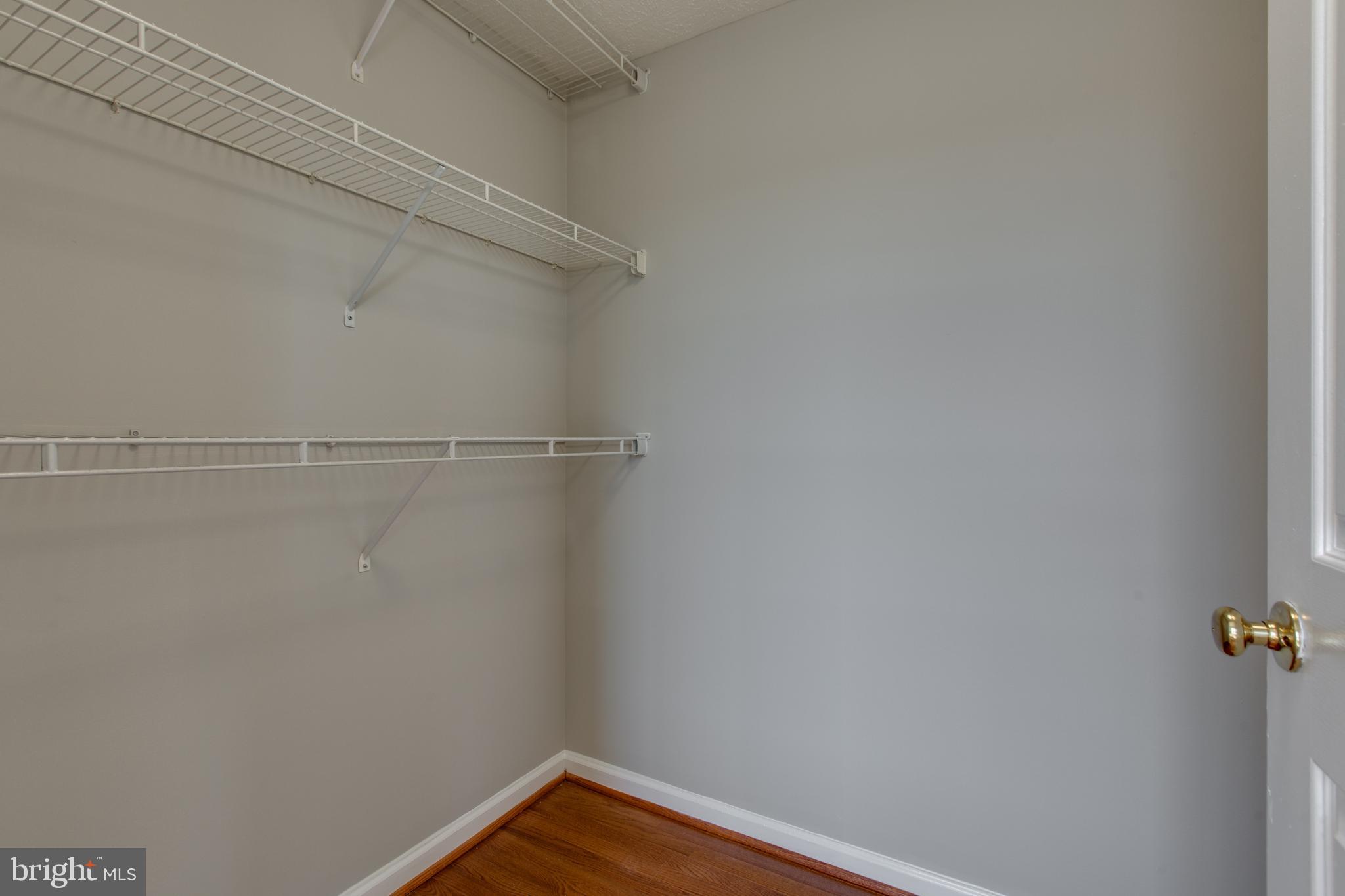 BRIGHTFIELD - Residential Lease