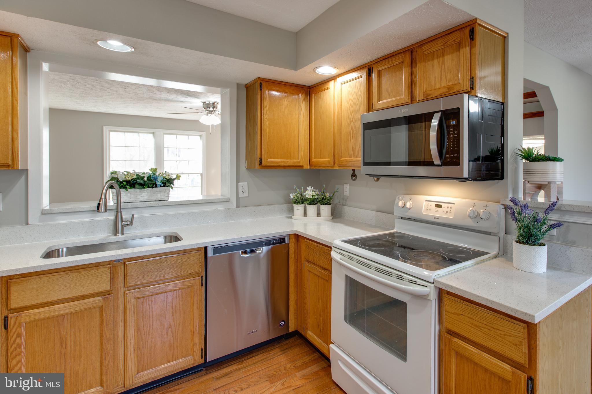 BRIGHTFIELD - Residential Lease