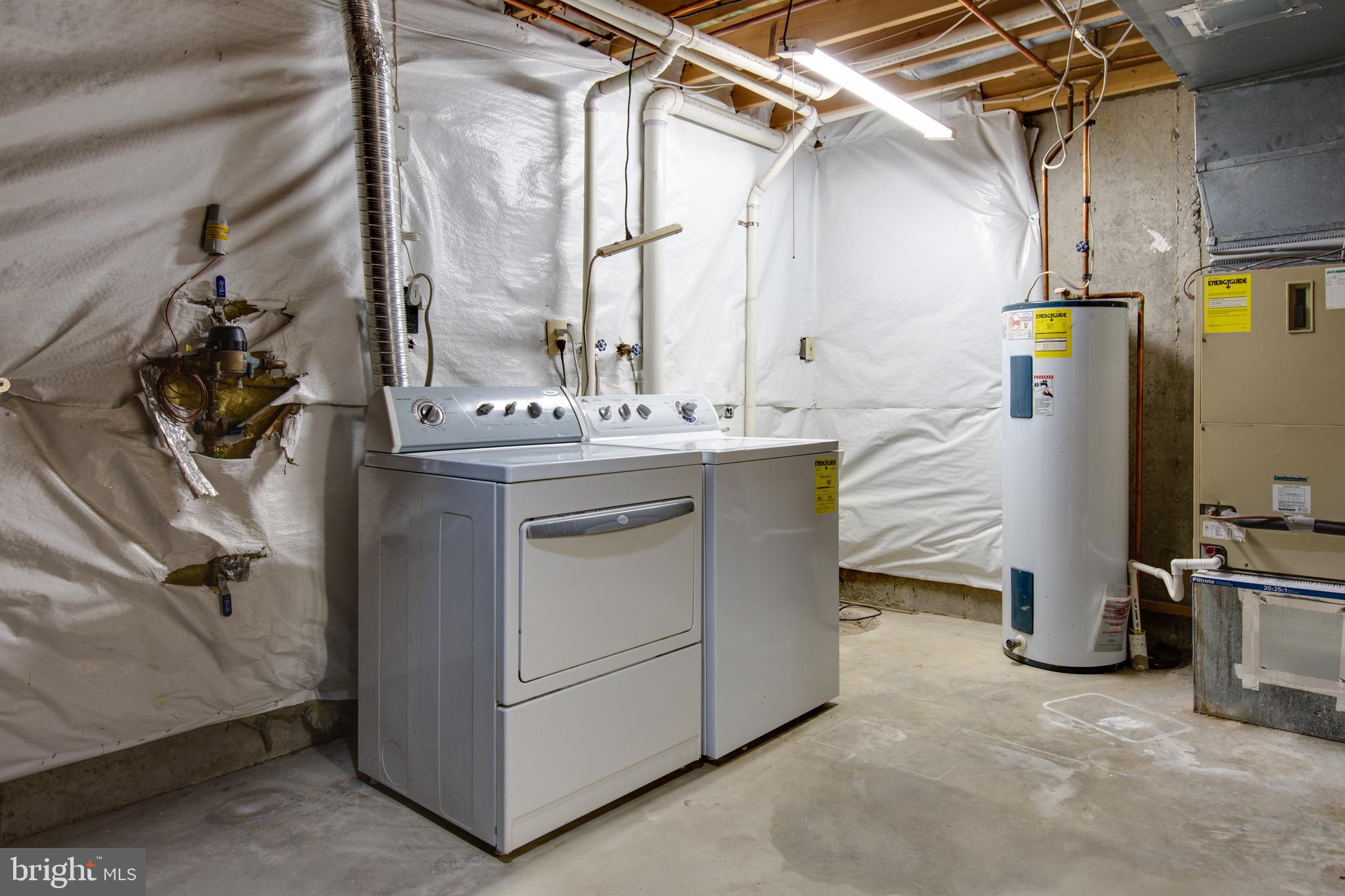 BRIGHTFIELD - Residential Lease