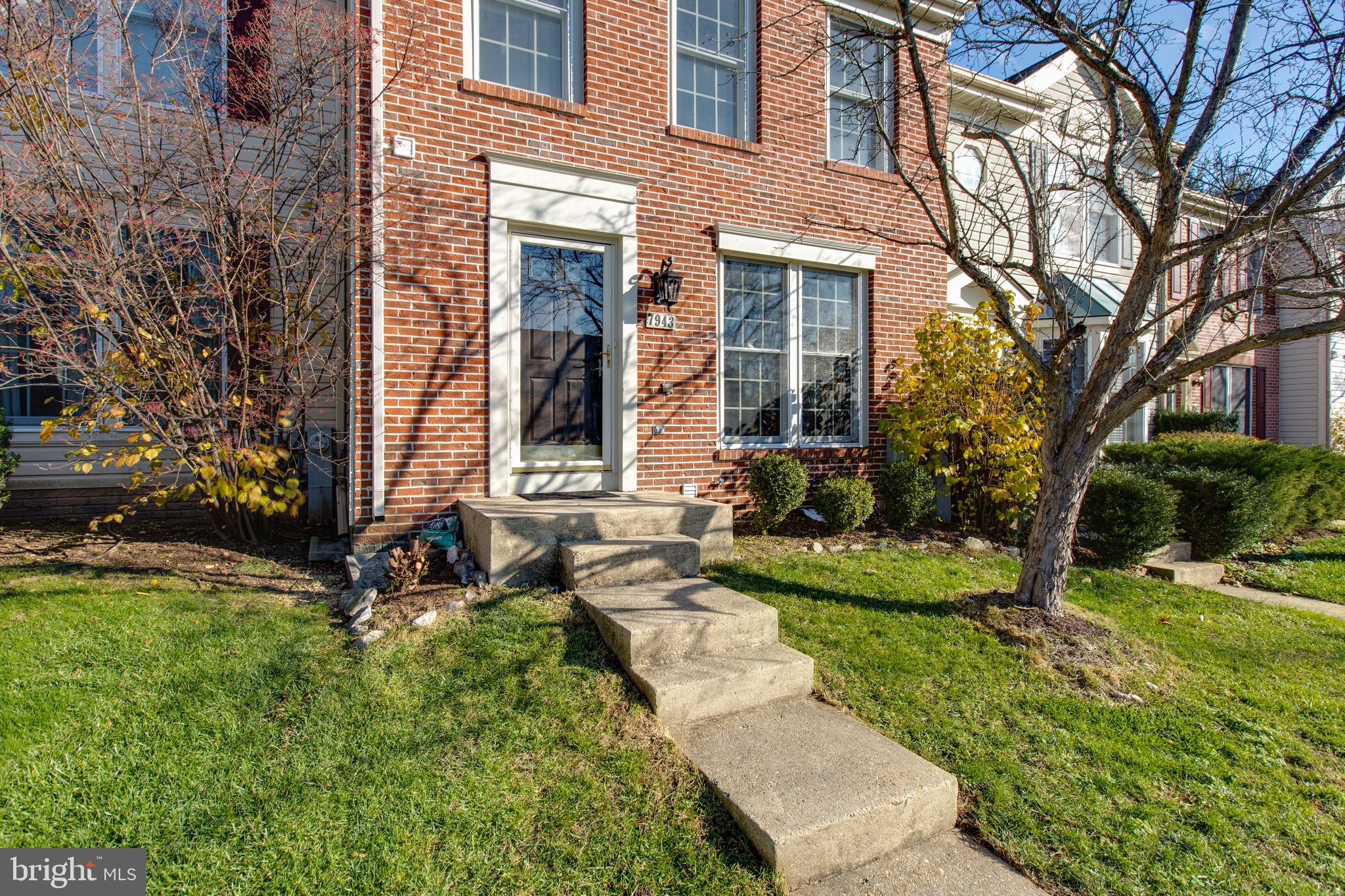 BRIGHTFIELD - Residential Lease