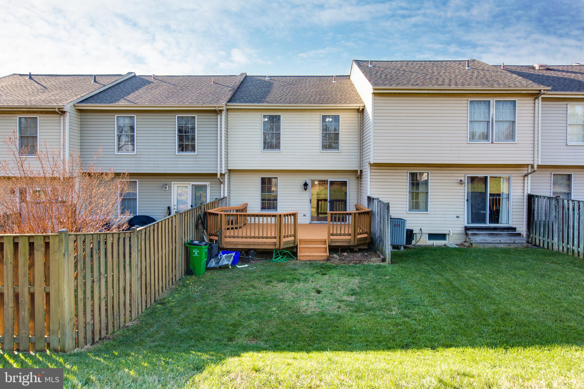 BRIGHTFIELD - Residential Lease