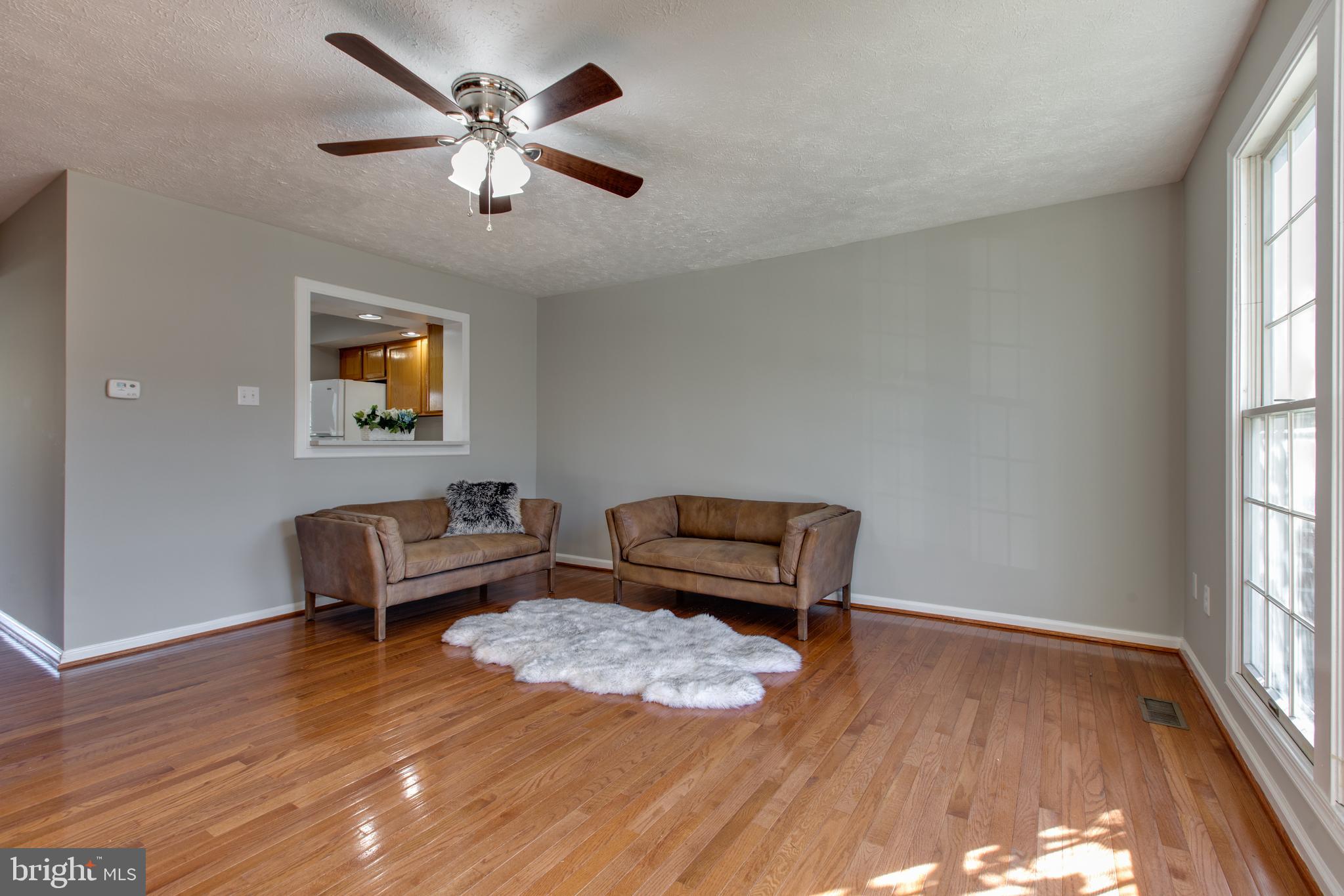 BRIGHTFIELD - Residential Lease